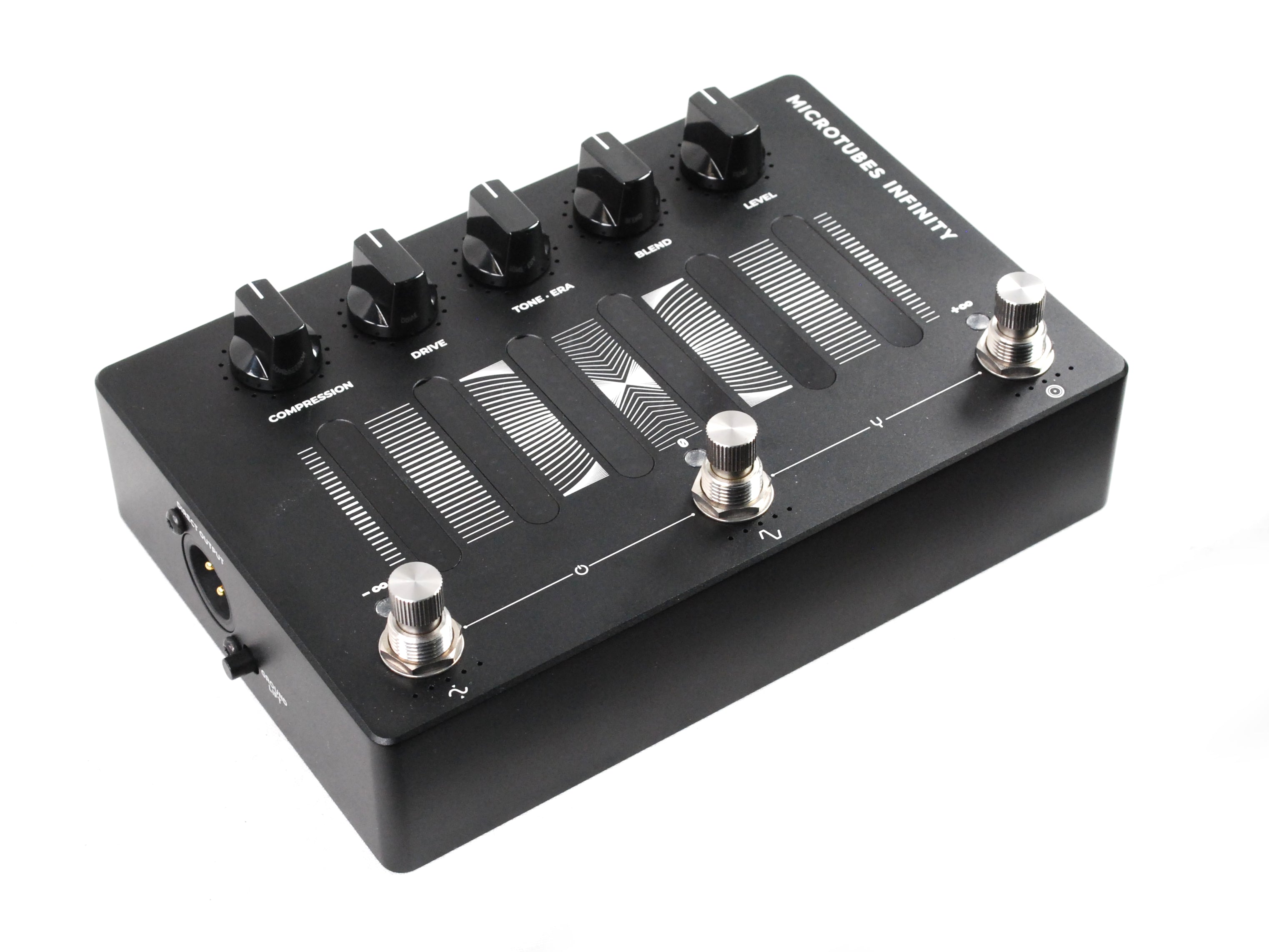 Used Darkglass Microtubes Infinity bass preamp pedal — side port detail