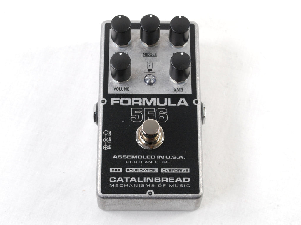 Catalinbread Formula 5F6 overdrive pedal - control knobs detail