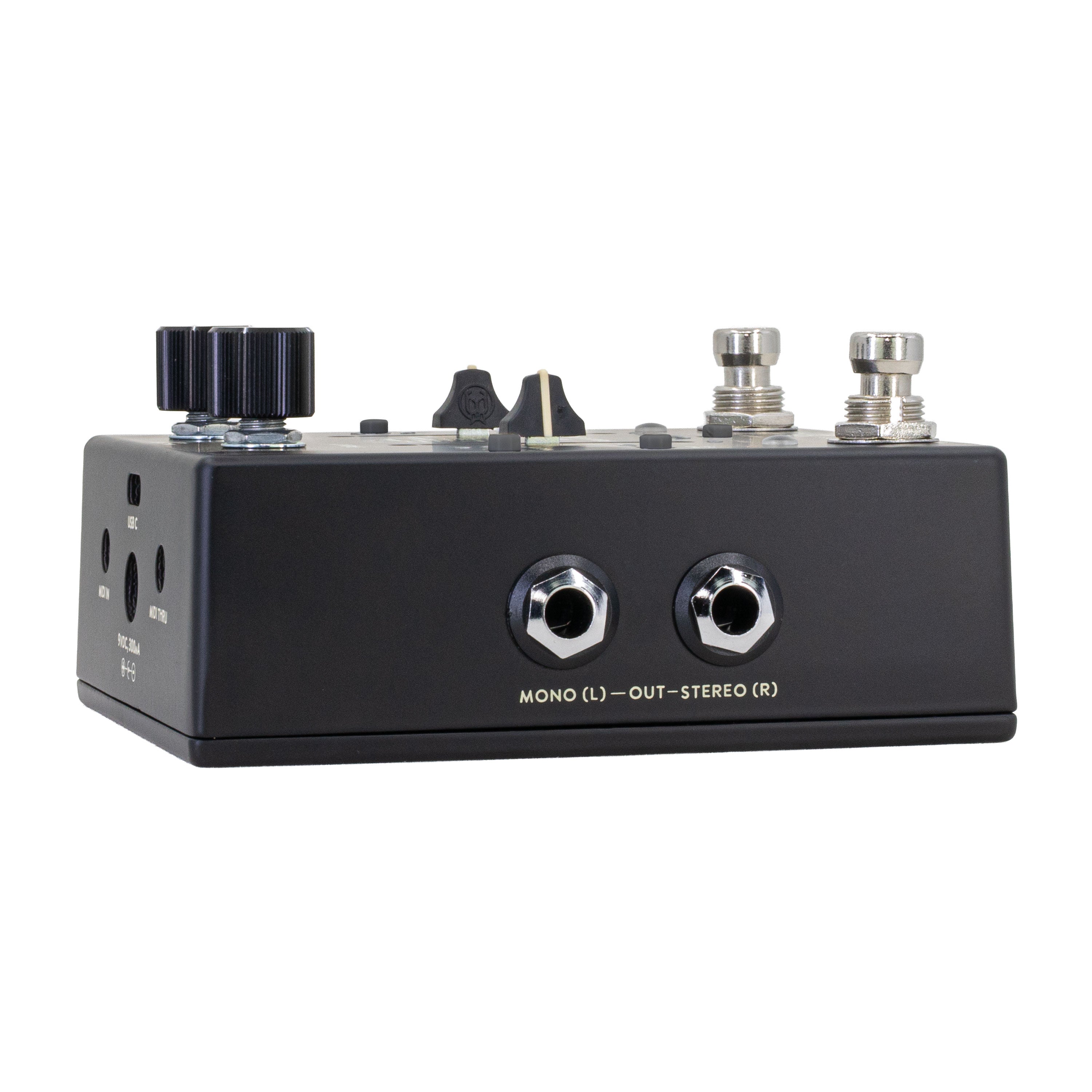 Walrus Audio Xero Polylooper pedal — black, MIDI and USB ports