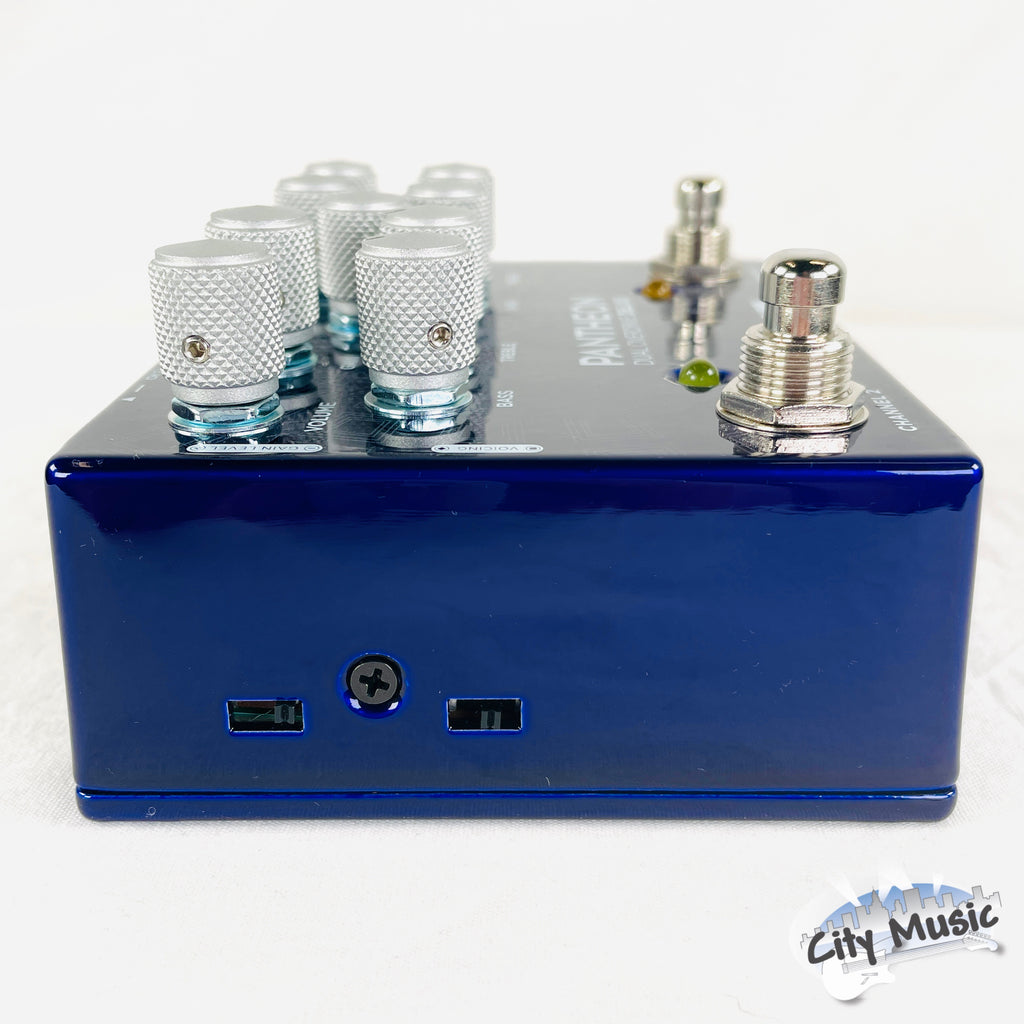 Wampler Dual Pantheon Deluxe overdrive pedal — footswitches close-up