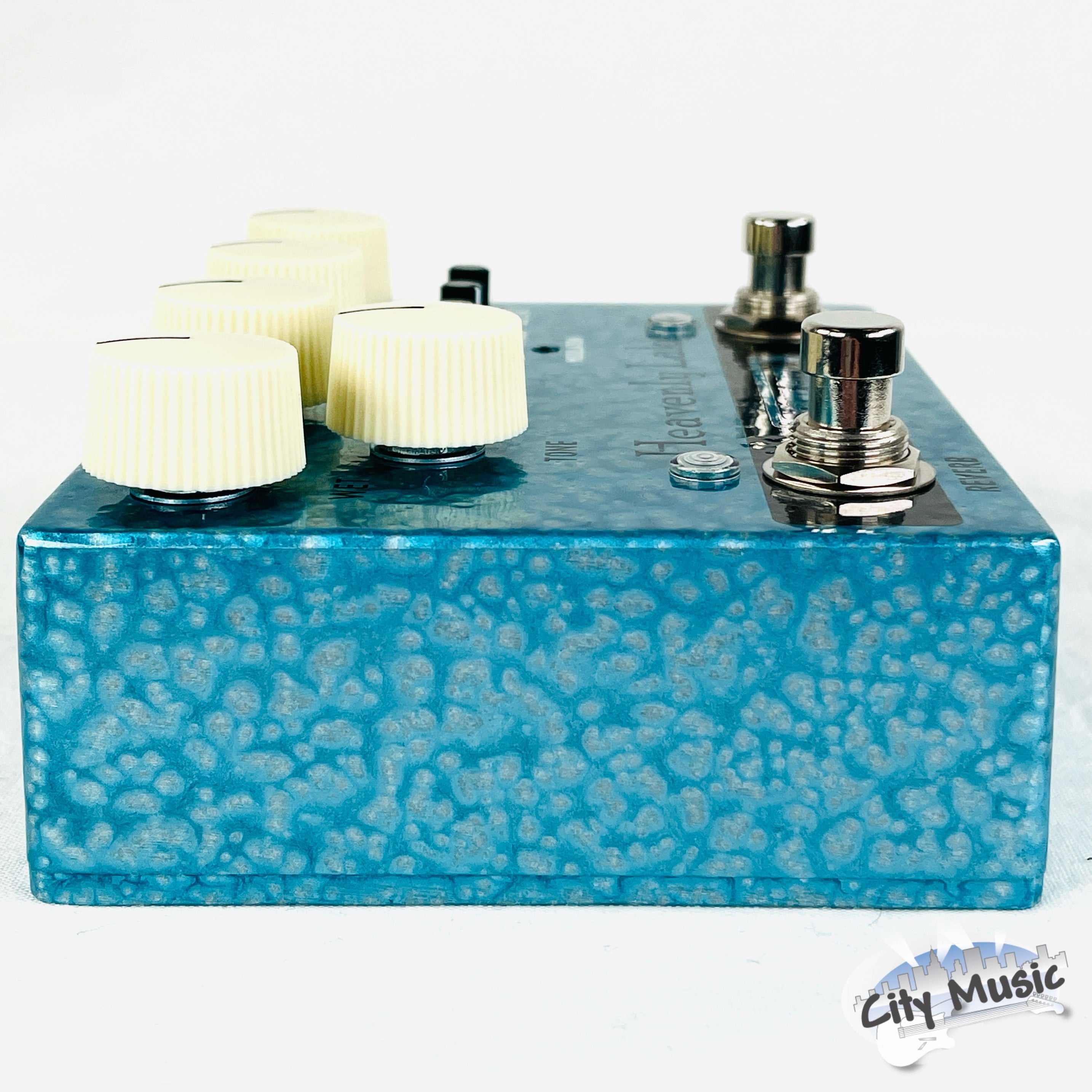 Used Tone City Heavenly Lake delay reverb — side jacks view