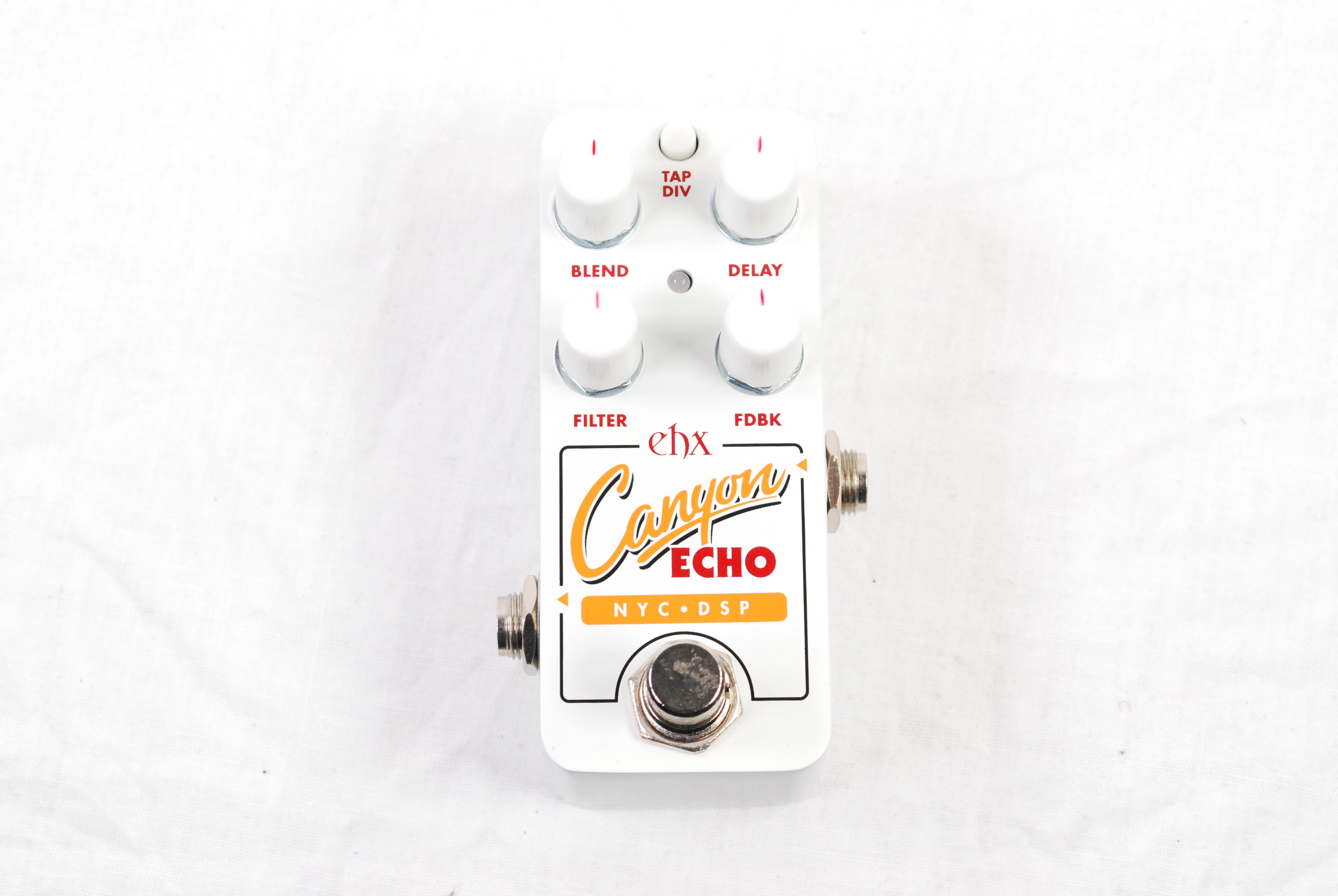 Electro-Harmonix Pico Canyon Echo delay pedal — control knobs detail