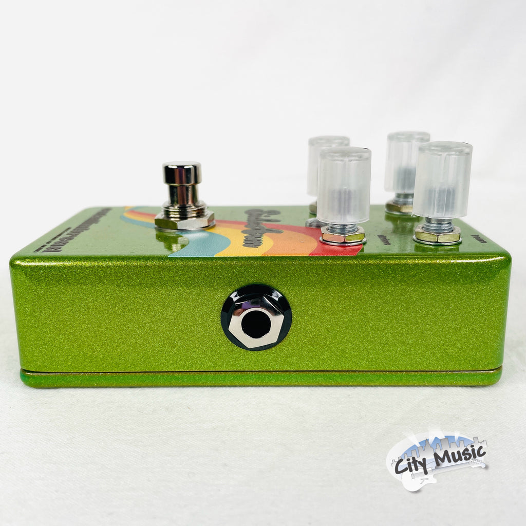 Catalinbread SideArm overdrive pedal - footswitch detail