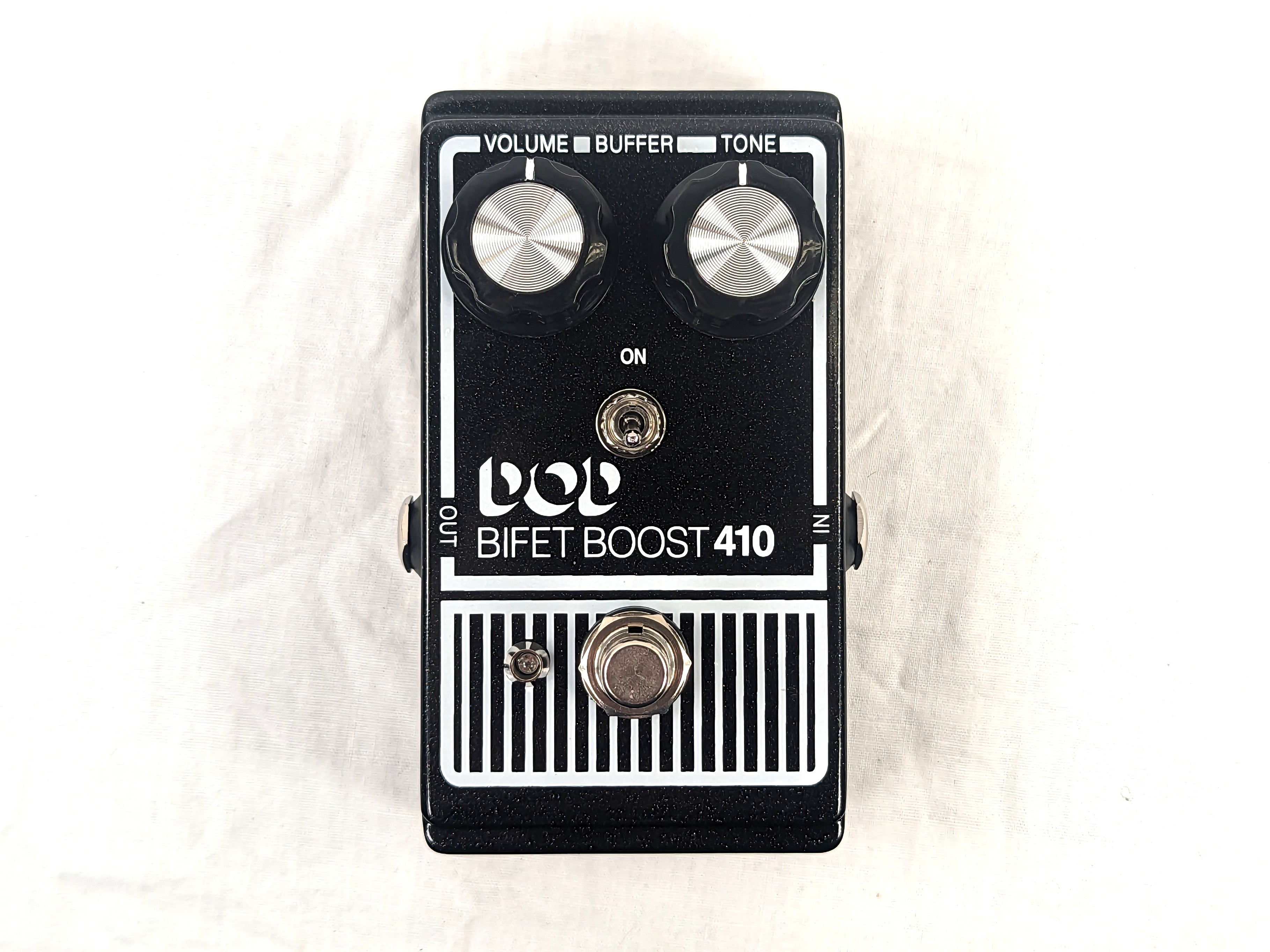 DOD Bifet Boost 410 pedal - used black chassis top view