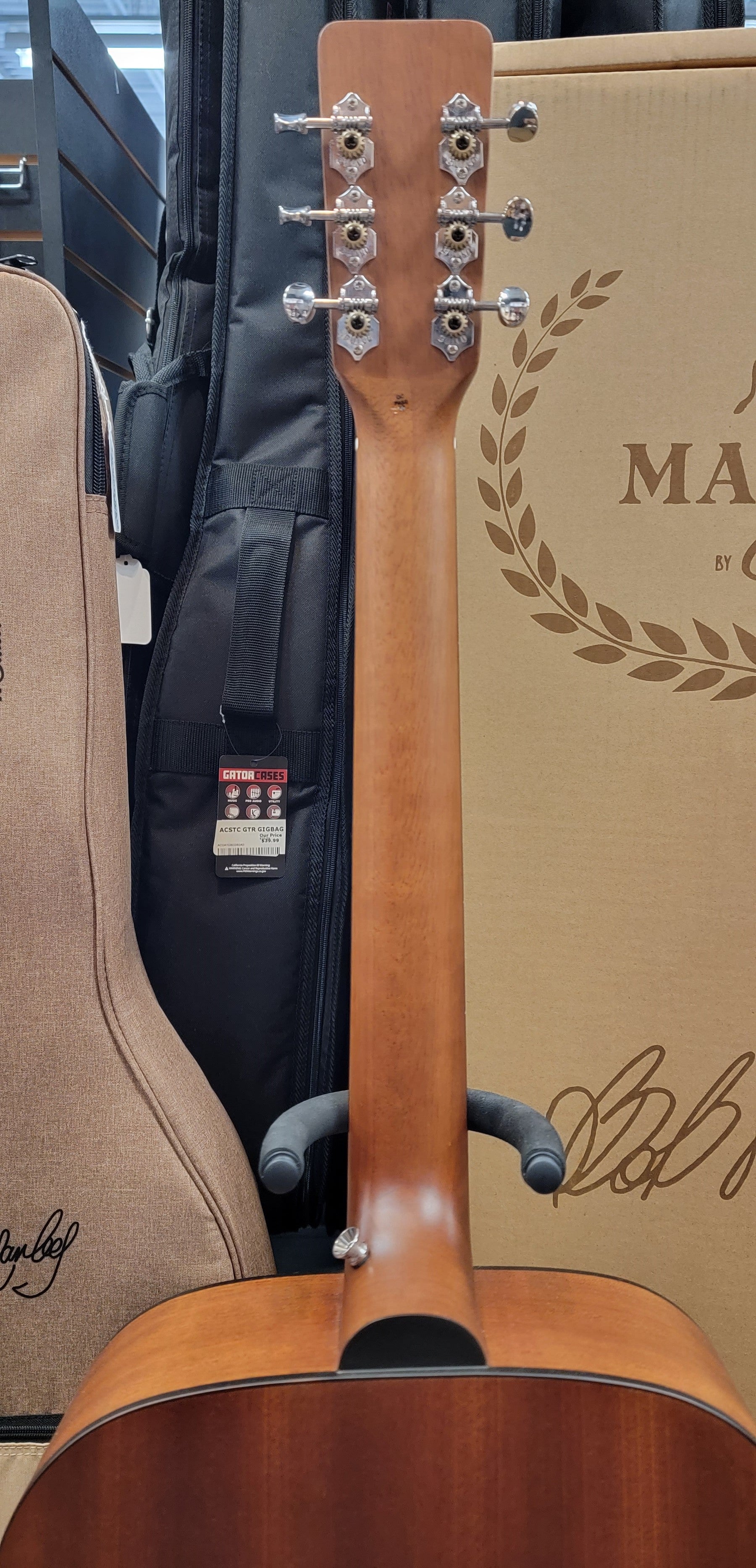 Guild A-20 Bob Marley Acoustic Guitar — included booklet and poster