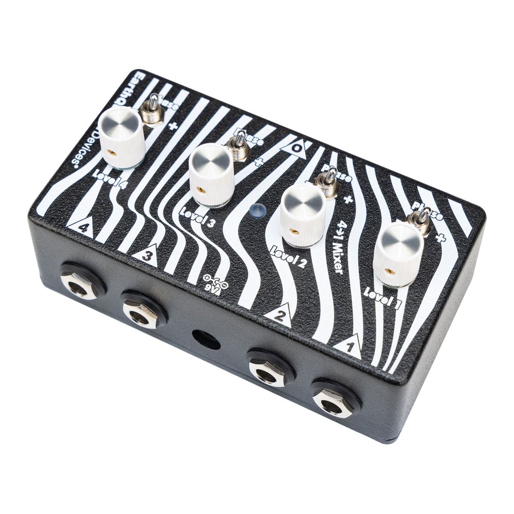 EarthQuaker Devices Four to One Mixer pedal - side view