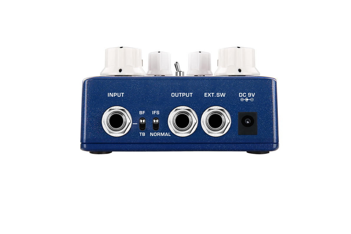 NUX NDO-6 Queen of Tone pedal — angled product view