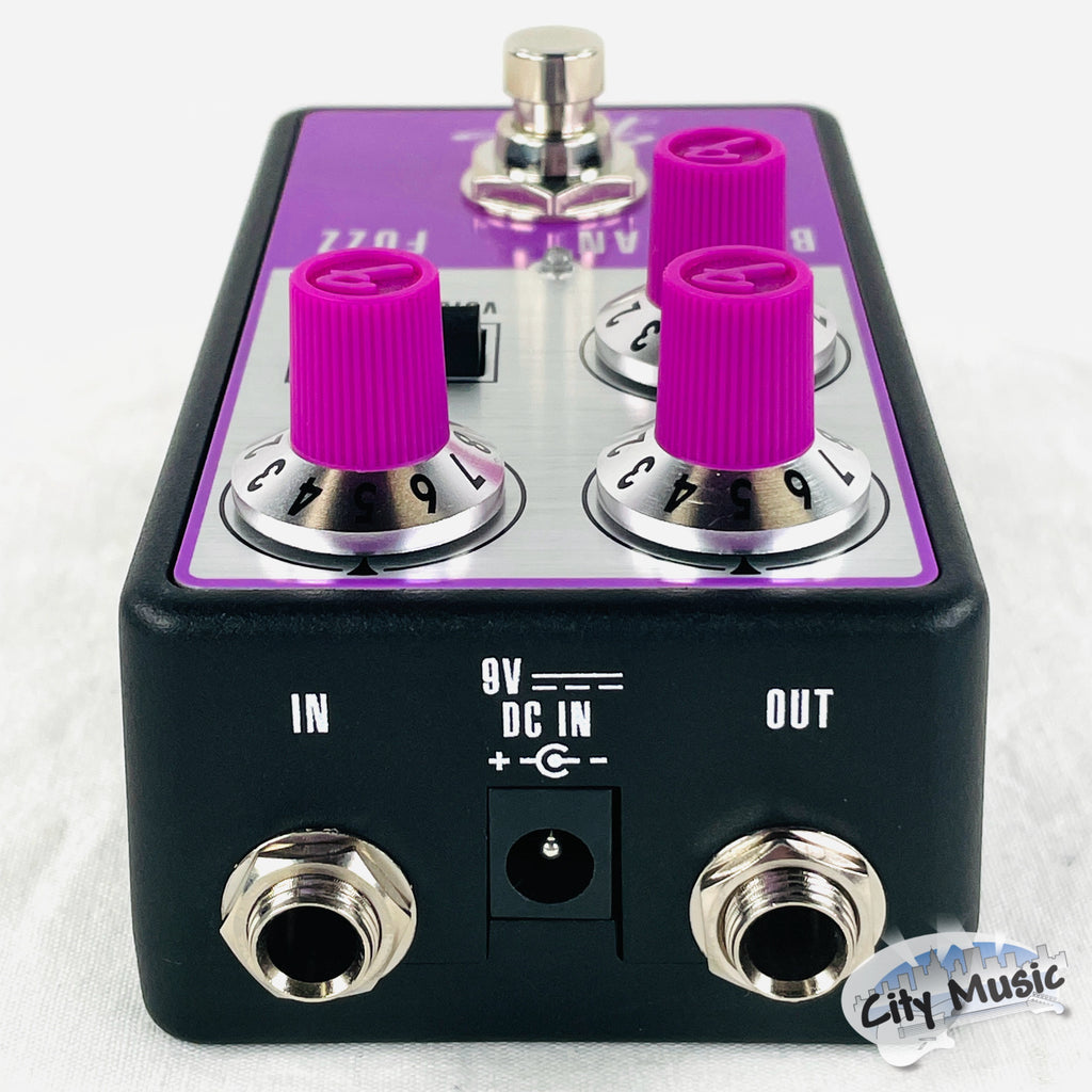 Used Fender Bassman Fuzz Guitar Effects Pedal ♫