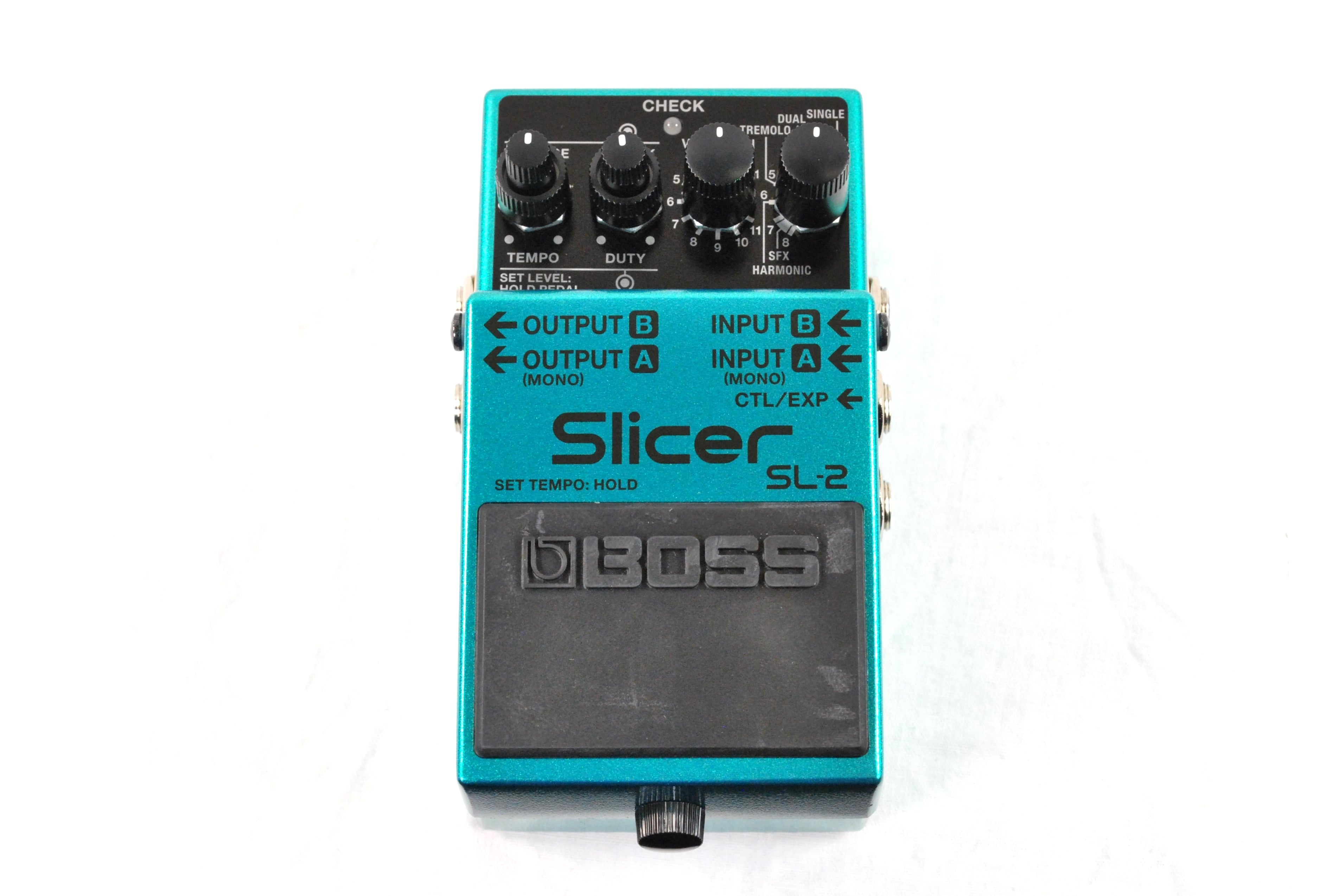 Boss SL-2 Slicer pedal — green enclosure, control knobs and jacks