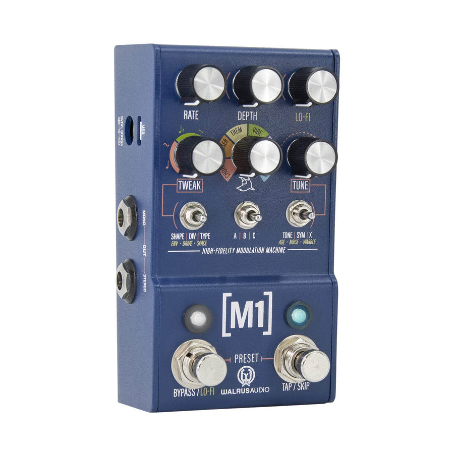Walrus Audio MAKO M1 modulation pedal — program selector detail