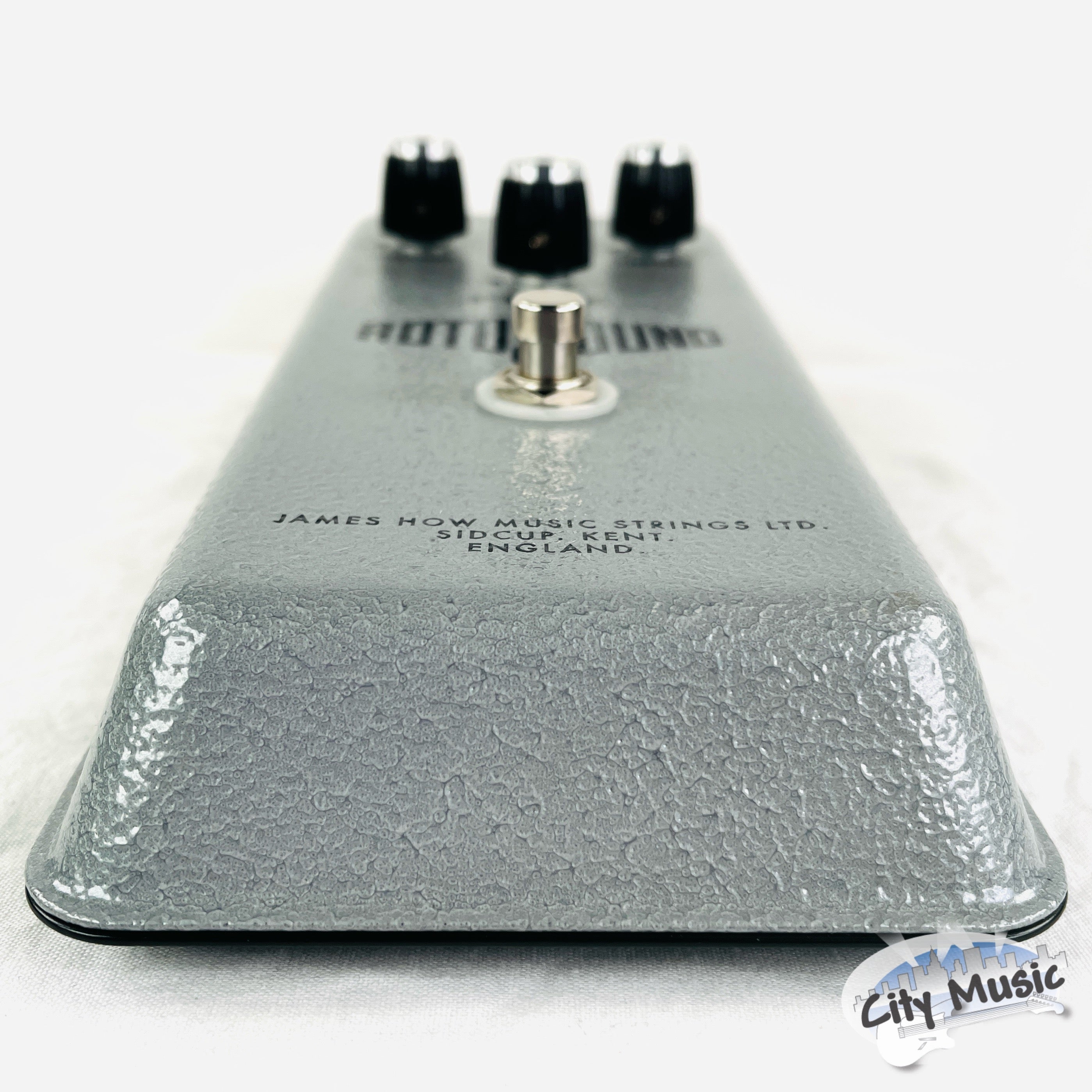 Rotosound RFB1 1967 reissue fuzz pedal — footswitch detail