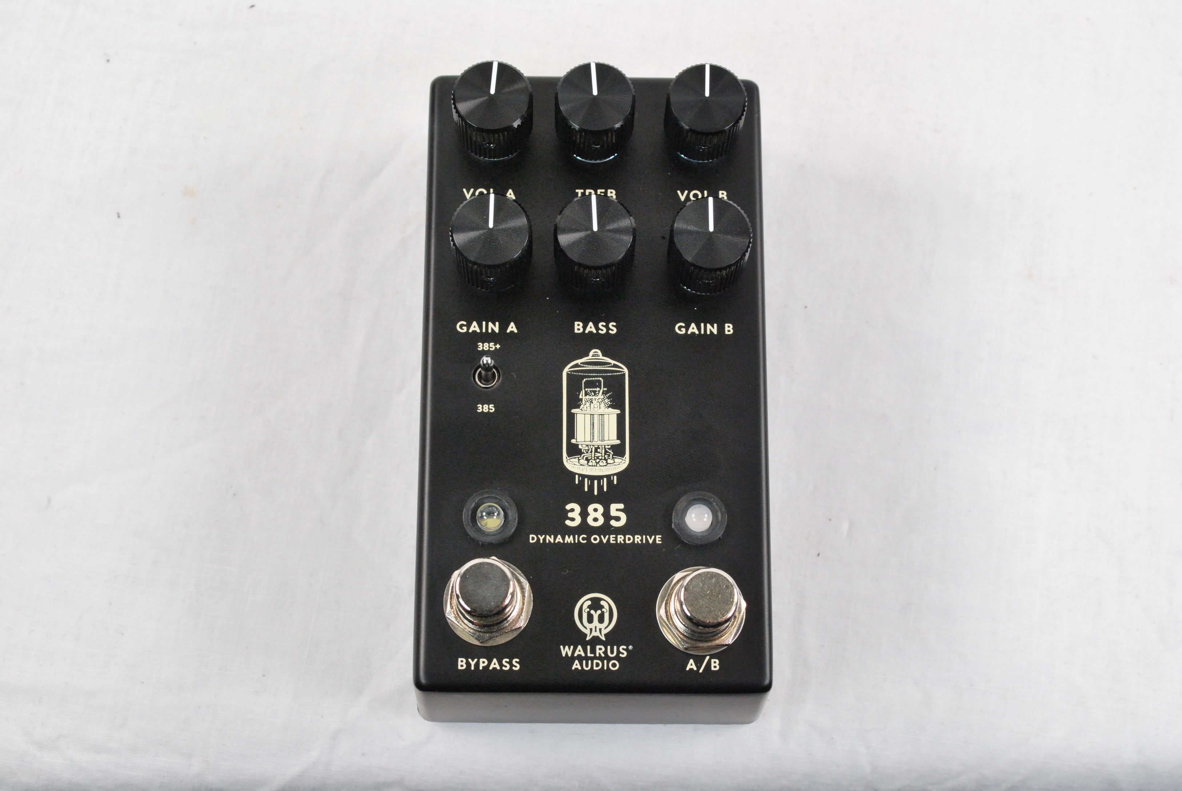 Walrus Audio 385 Overdrive MKII Black — angled rear view