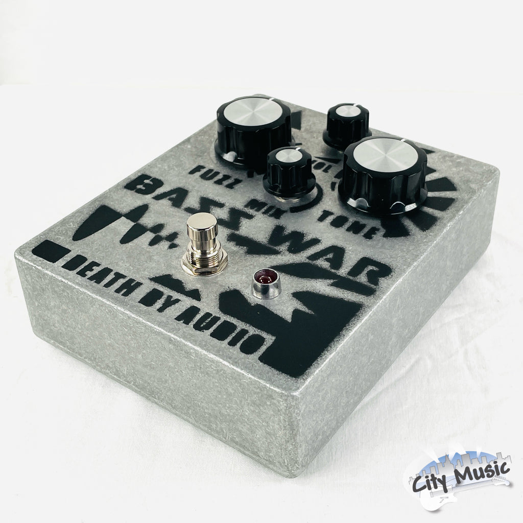 Used Death By Audio Bass War Fuzz Guitar Effects Pedal в™«