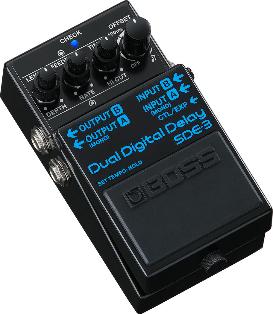 Boss SDE-3 Dual Digital Delay pedal — black enclosure, side jacks