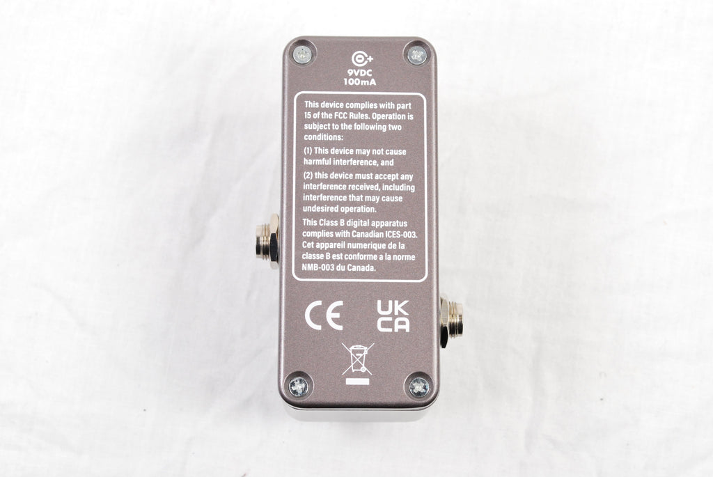 Electro-Harmonix Pico Platform compressor pedal — side jacks detail