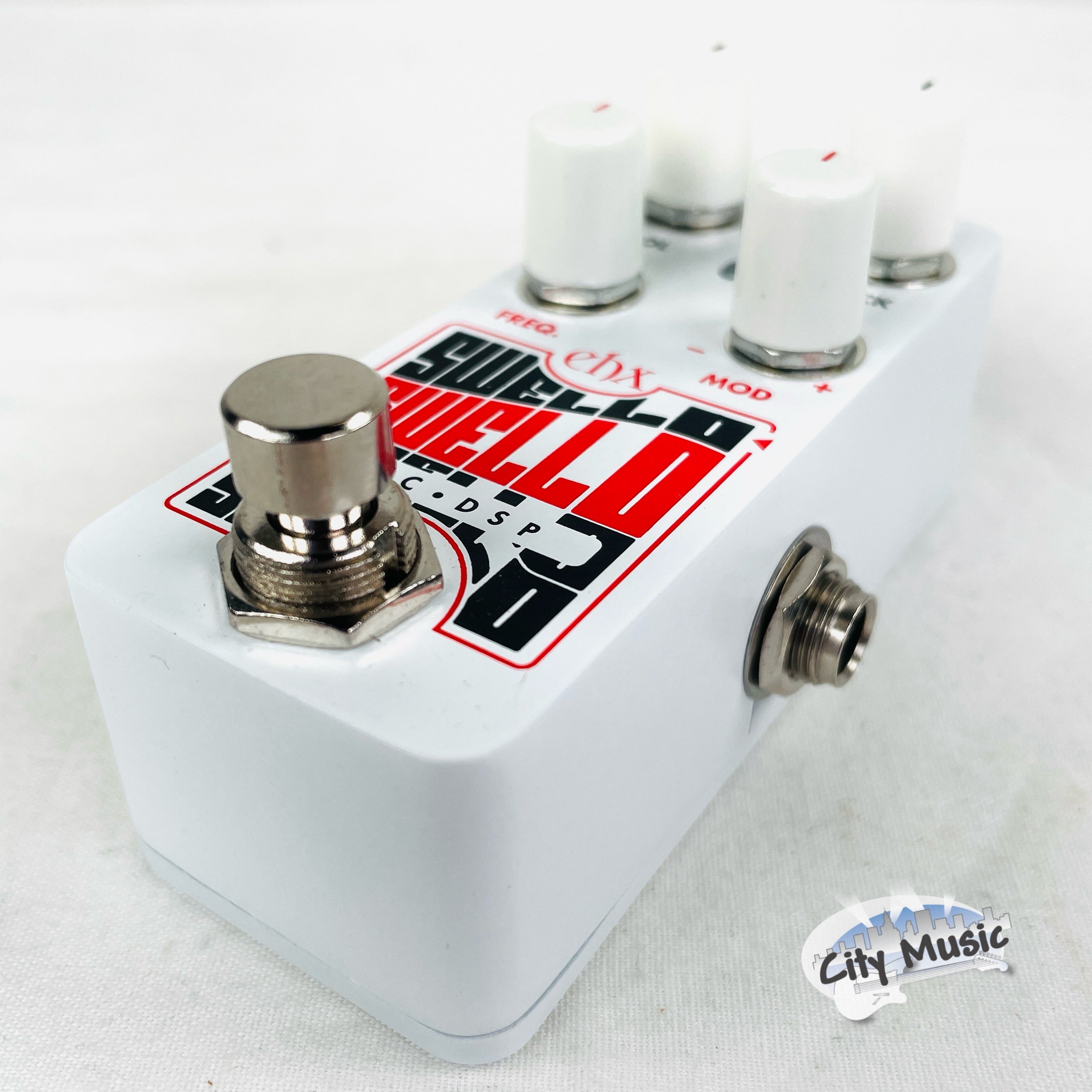 Electro-Harmonix Pico Swello attack envelope pedal — side input jack view