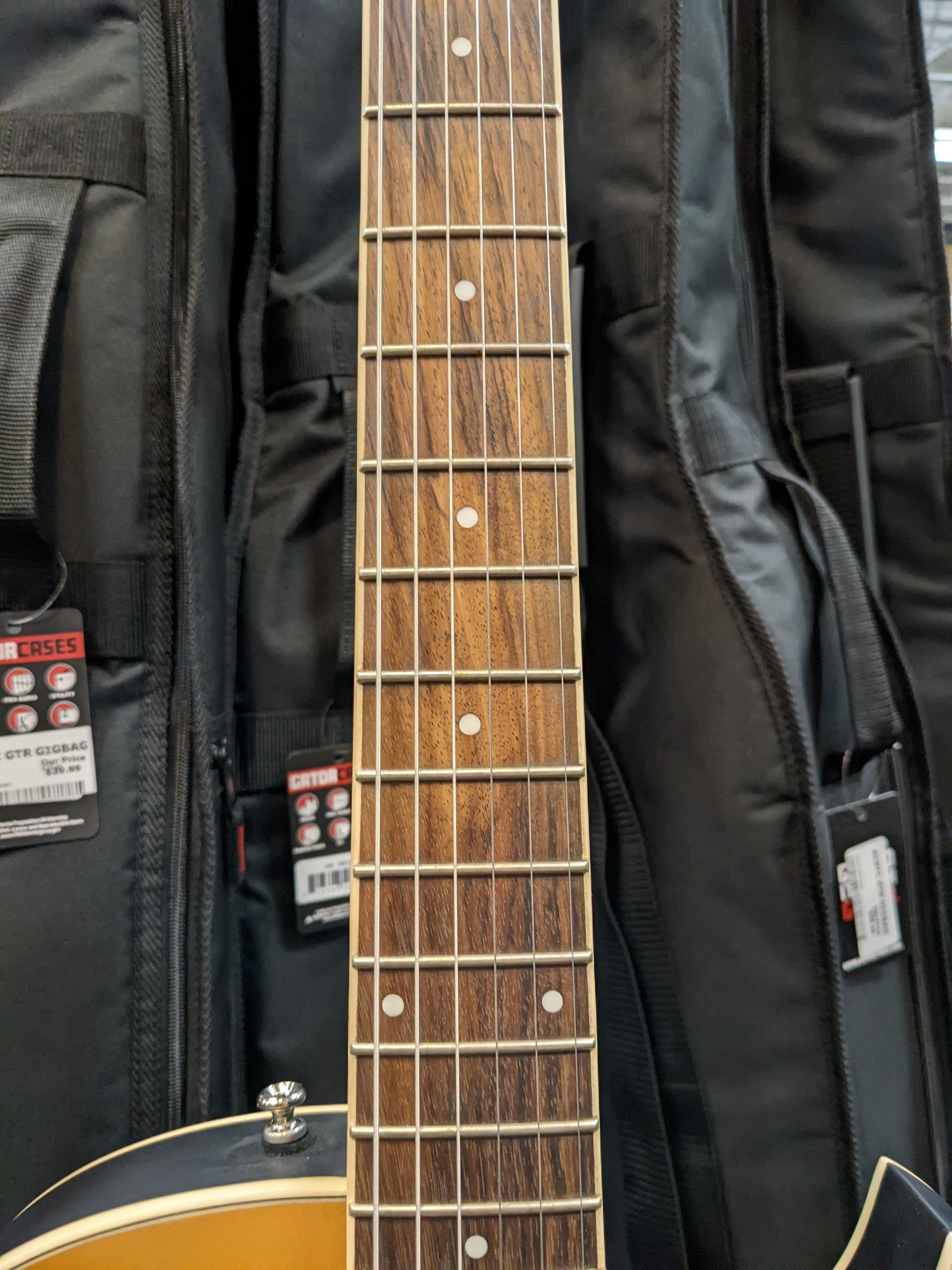 Guild Starfire I Jet90 Satin Gold guitar headstock
