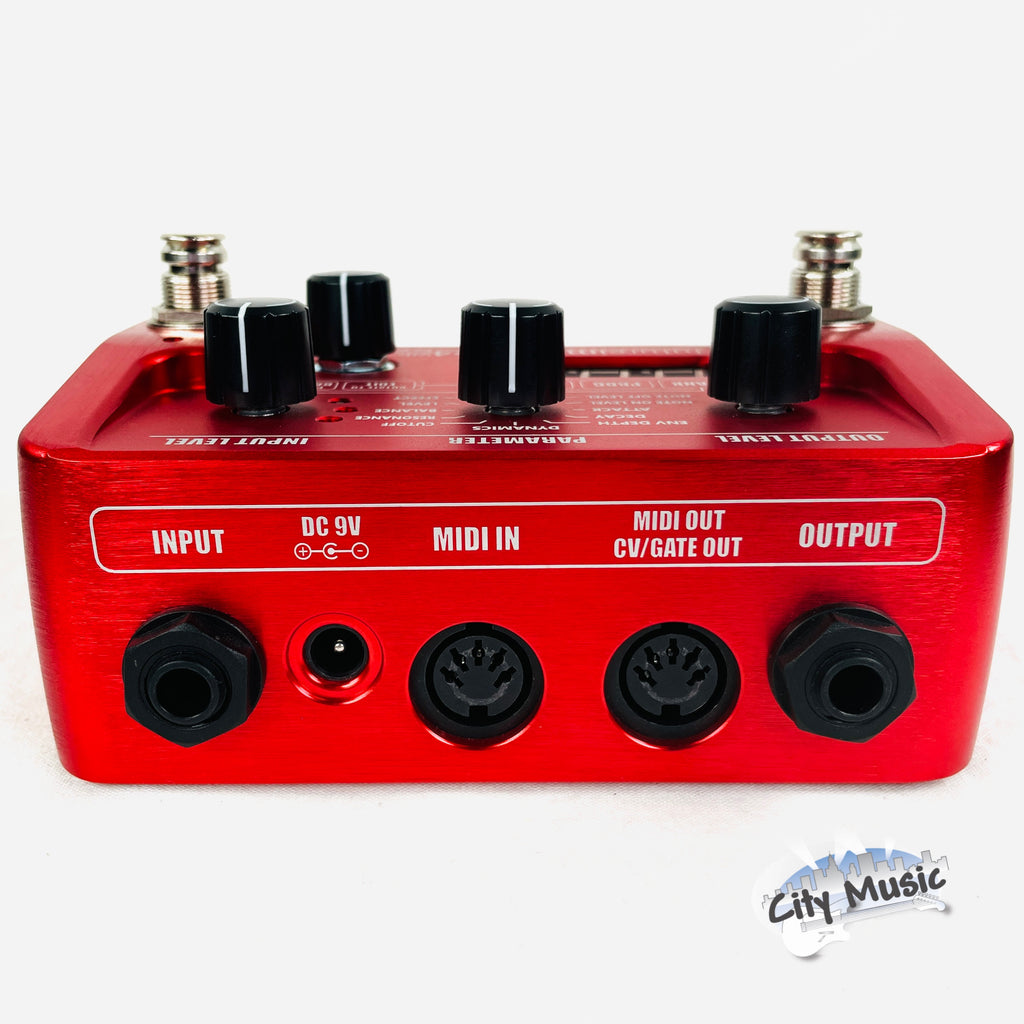Used Panda Audio Future Impact V4 VIP Bass Guitar Synthesizer Effects Pedal