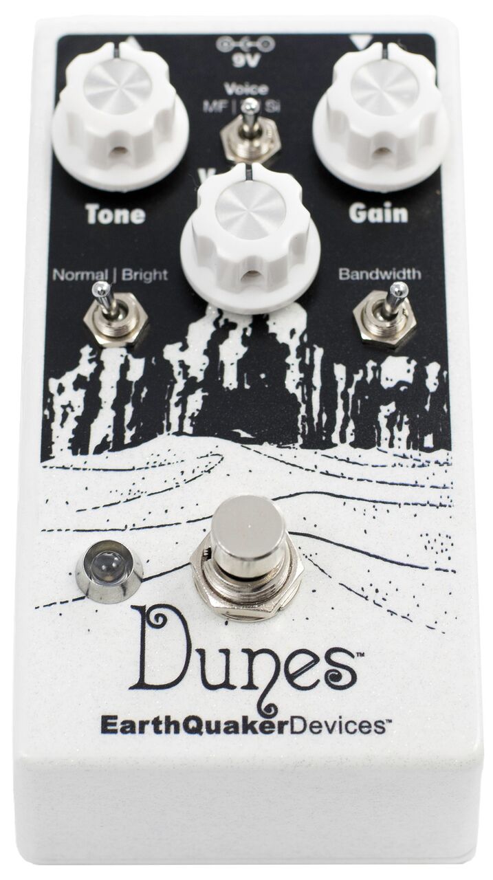 EarthQuaker Dunes V2 overdrive pedal — control knobs
