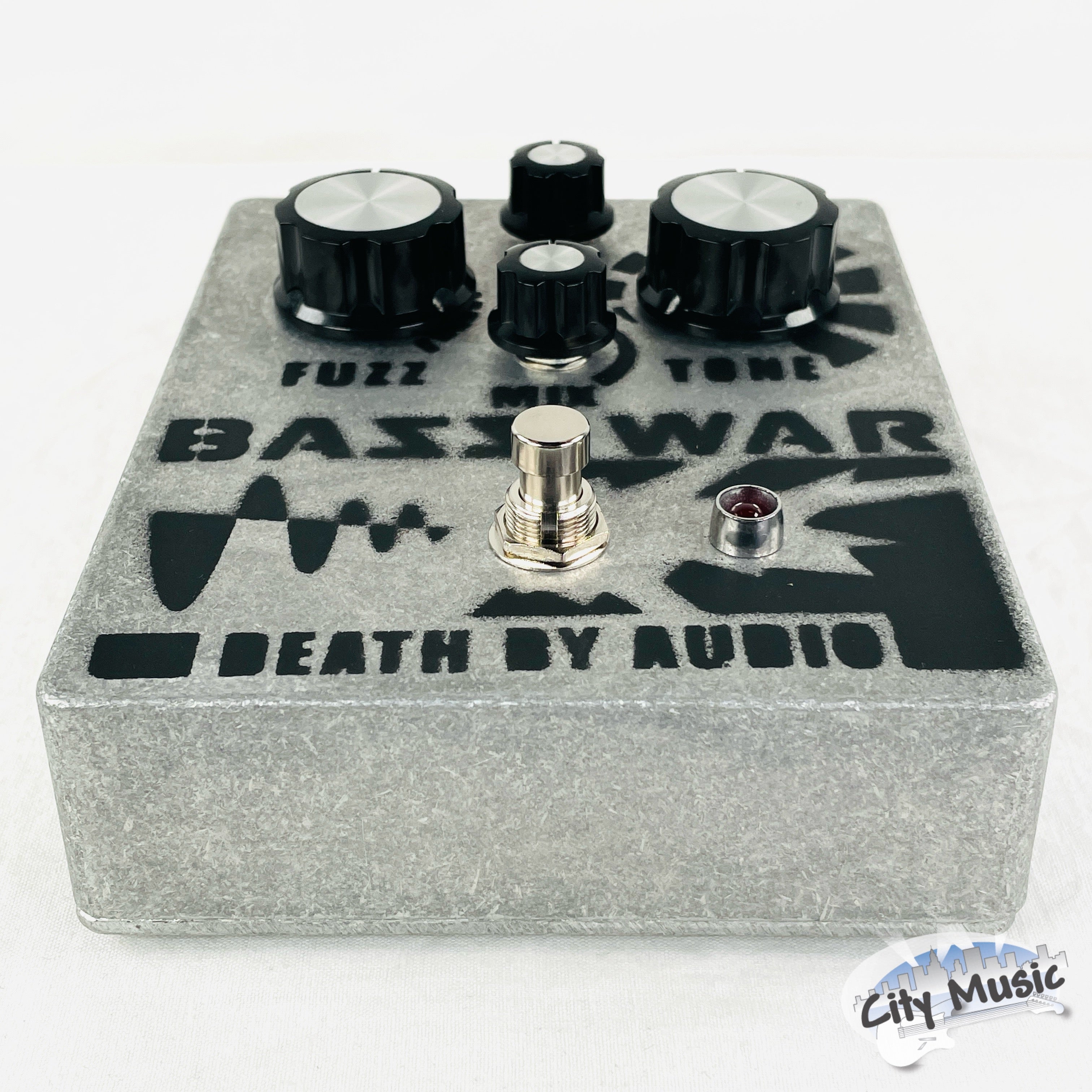 Used Death By Audio Bass War Fuzz Guitar Effects Pedal в™«