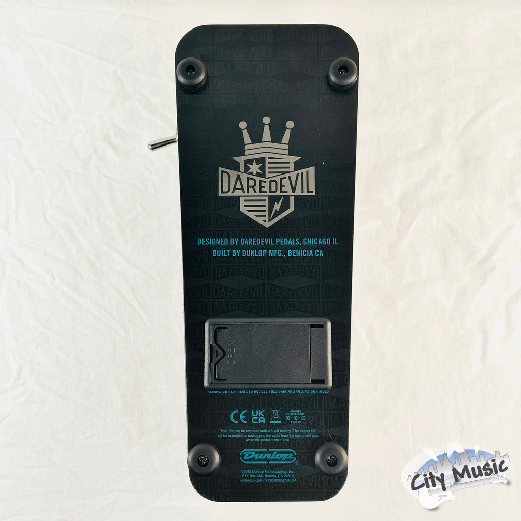 Dunlop DD95FW Cry Baby Daredevil Fuzz Wah pedal — underside view