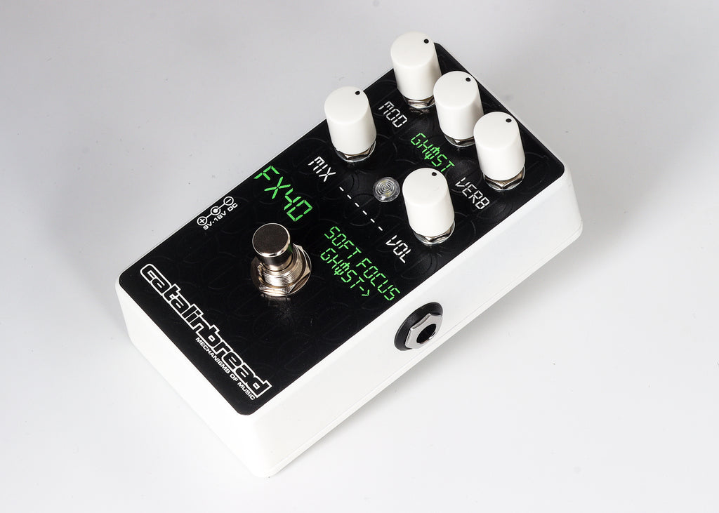 Catalinbread Soft Focus Ghost reverb pedal — side view output jack