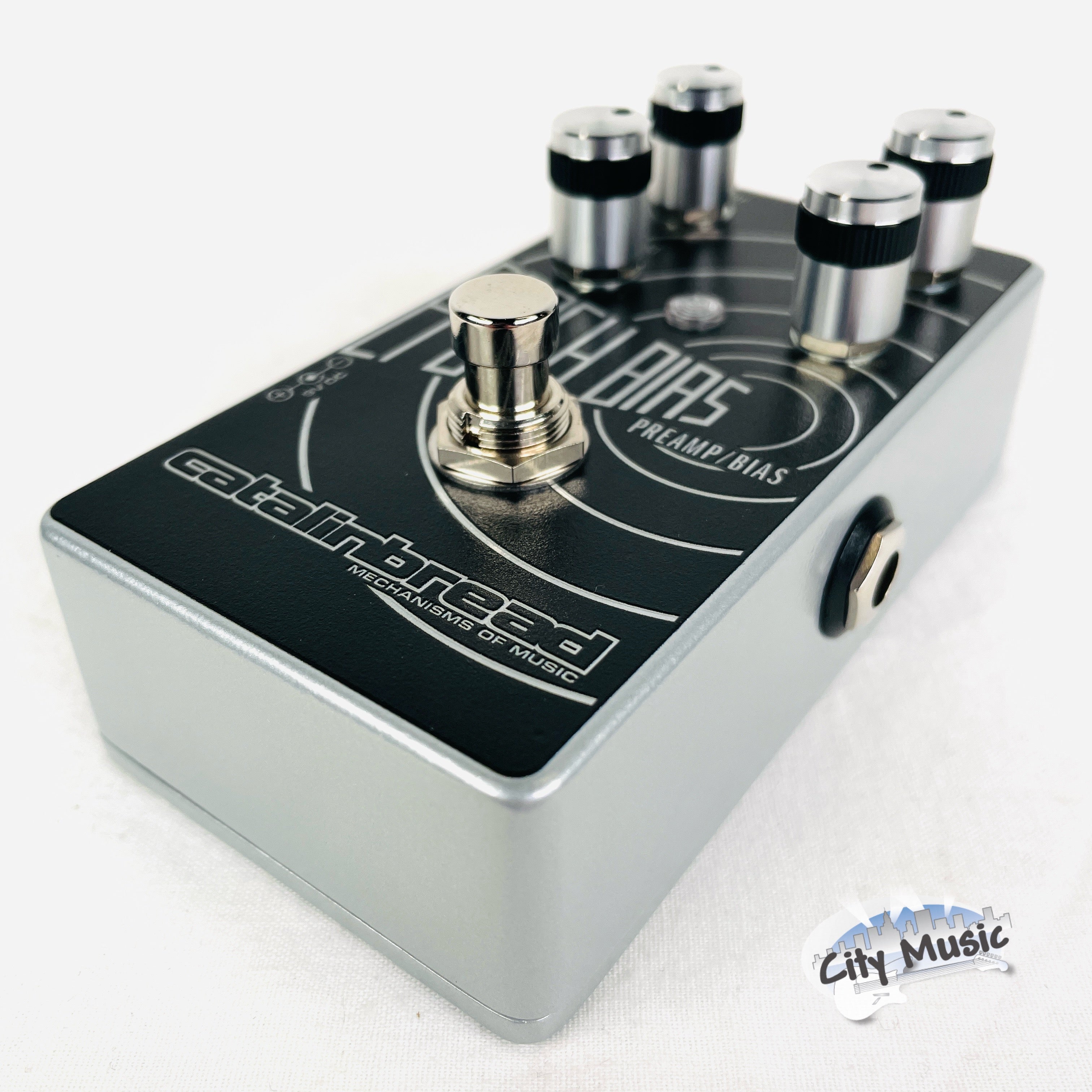 Catalinbread Epoch Bias preamp boost pedal - opposite side jack view