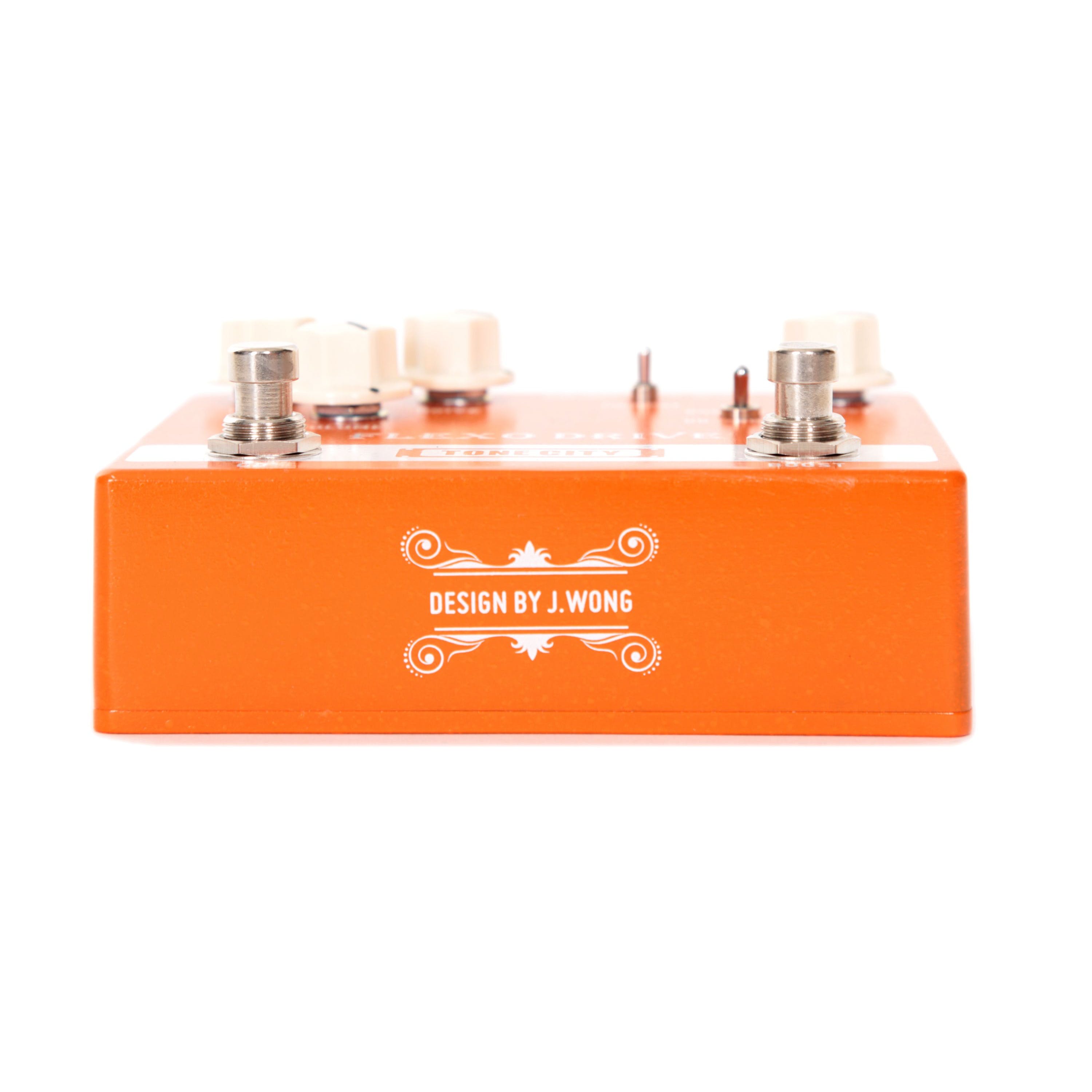 Tone City Flexo Drive pedal — input and output jacks