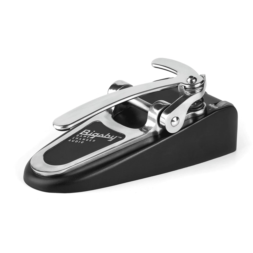 Gamechanger Audio BIGSBY pitch shifter guitar pedal — side view
