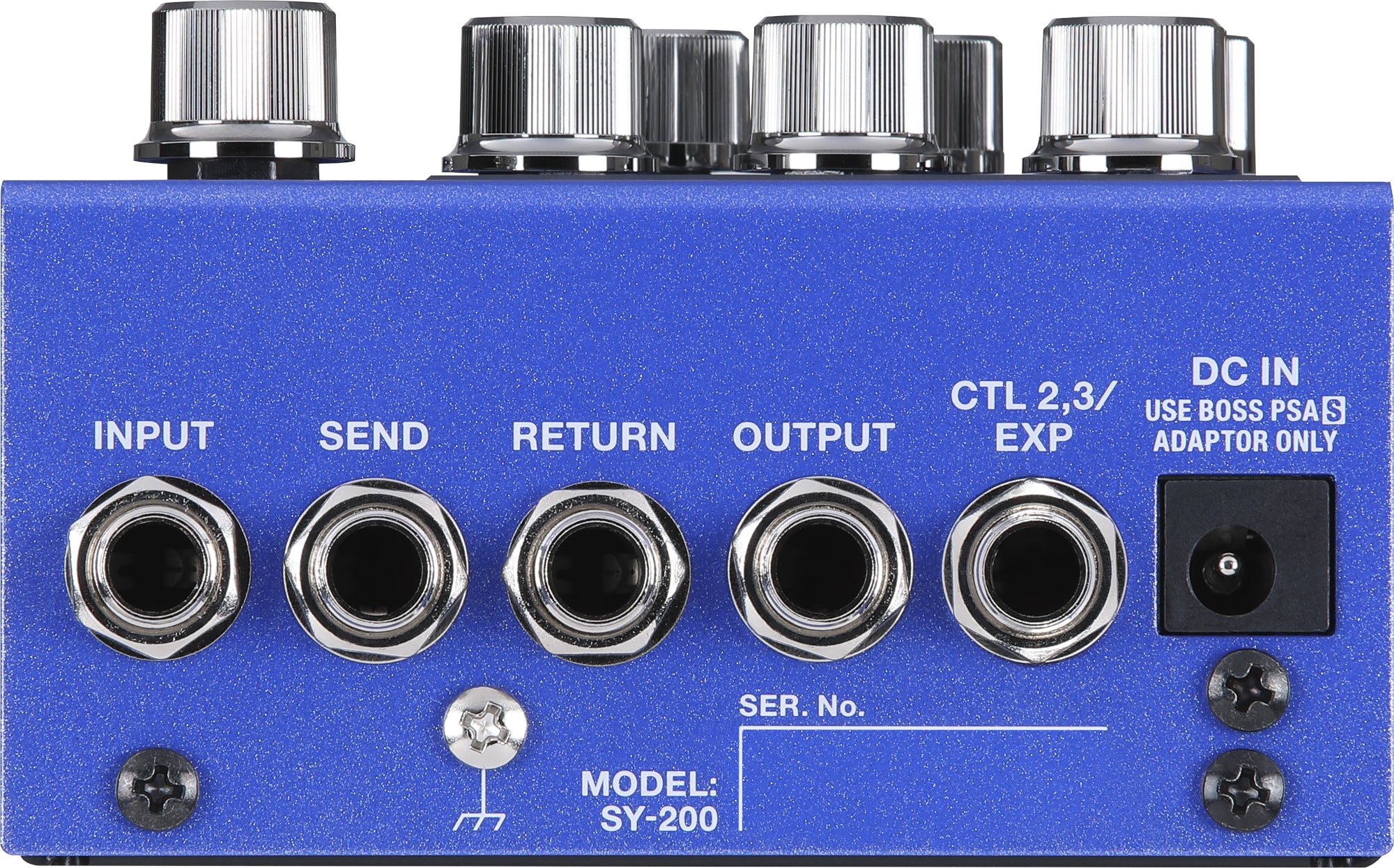 Boss SY-200 guitar synth pedal rear panel