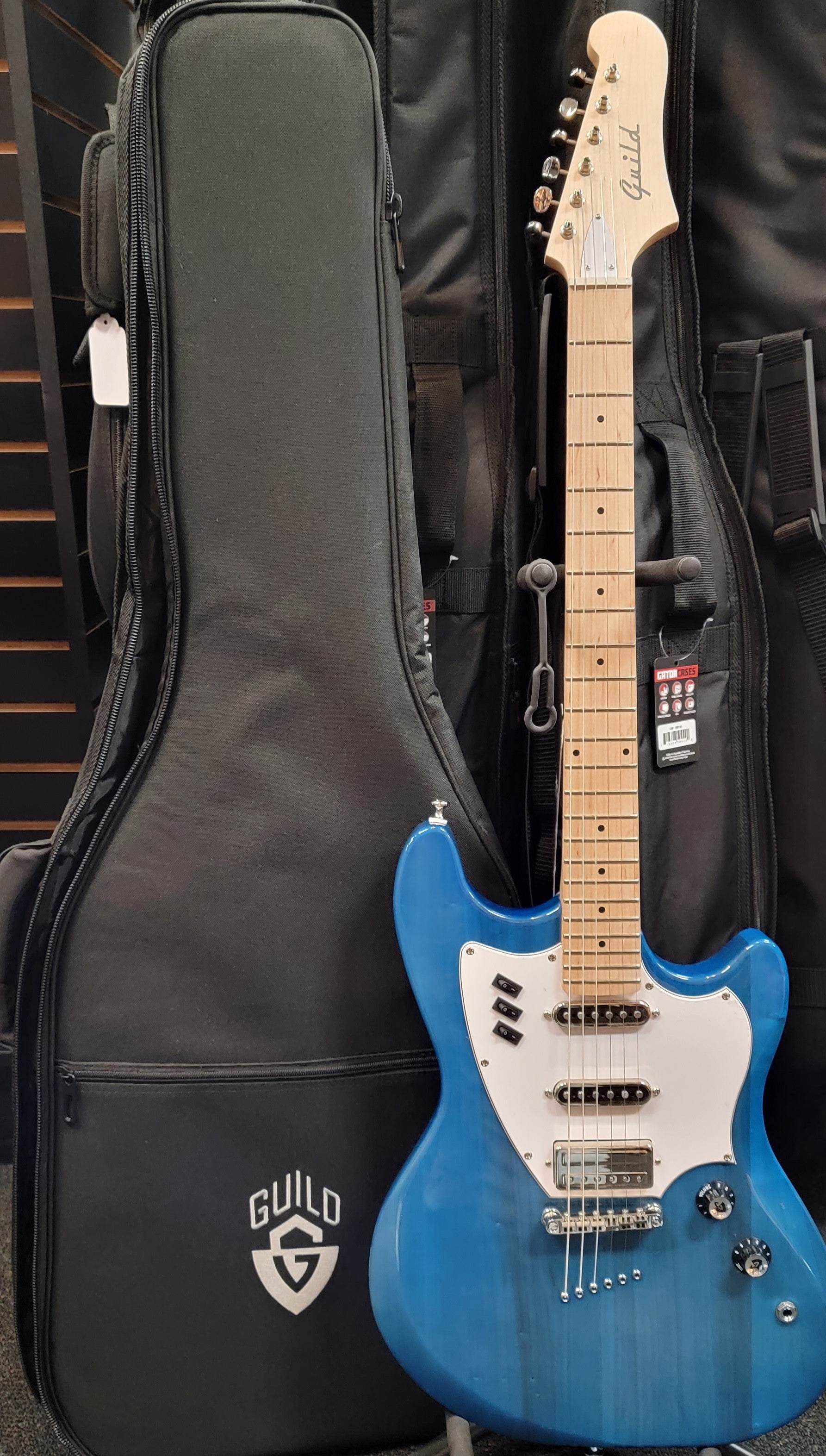Guild Surfliner electric guitar — body and pickguard