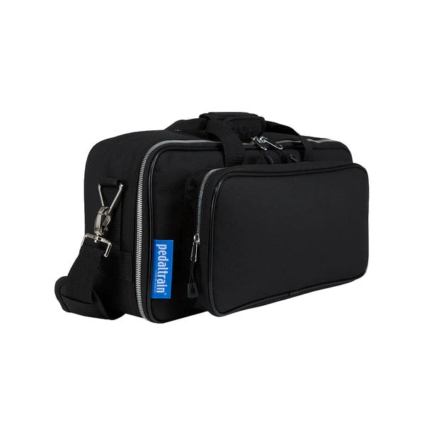 Pedaltrain Metro 20 soft case — exterior with shoulder strap