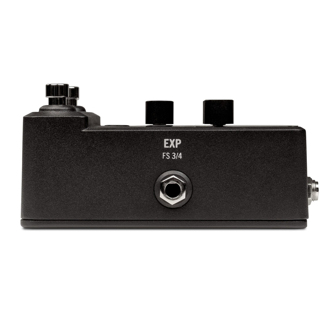 Line 6 HX One multi-effects pedal — OLED display screen