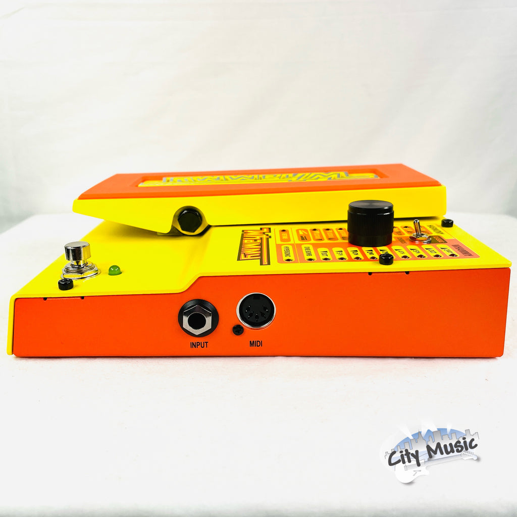 DigiTech MonoNeon Whammy pitch shift pedal — included accessories