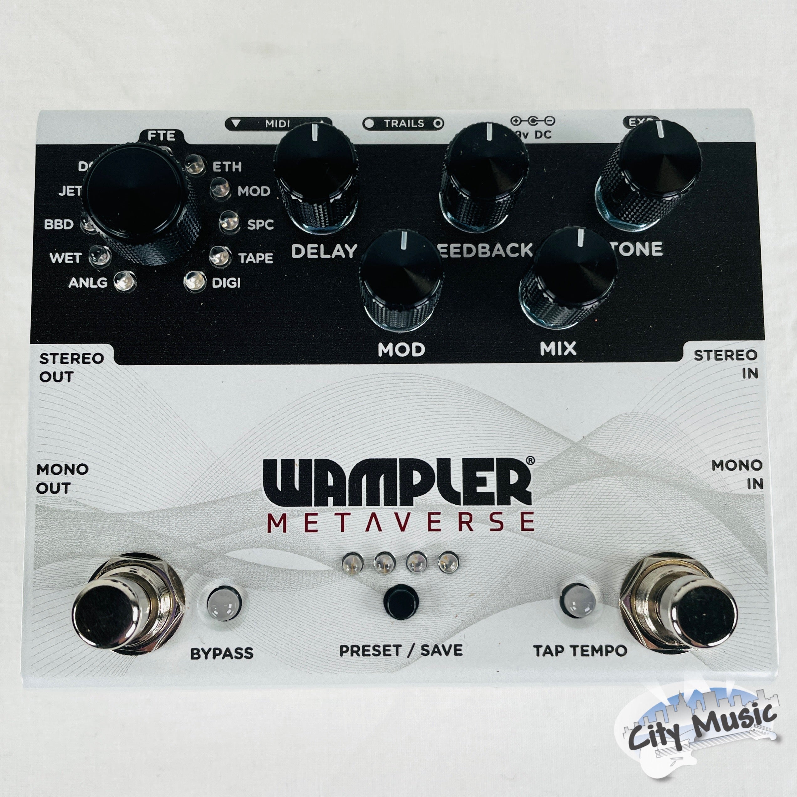 Used Wampler Metaverse Multi-Delay Guitar Pedal - White, mint condition with original packaging