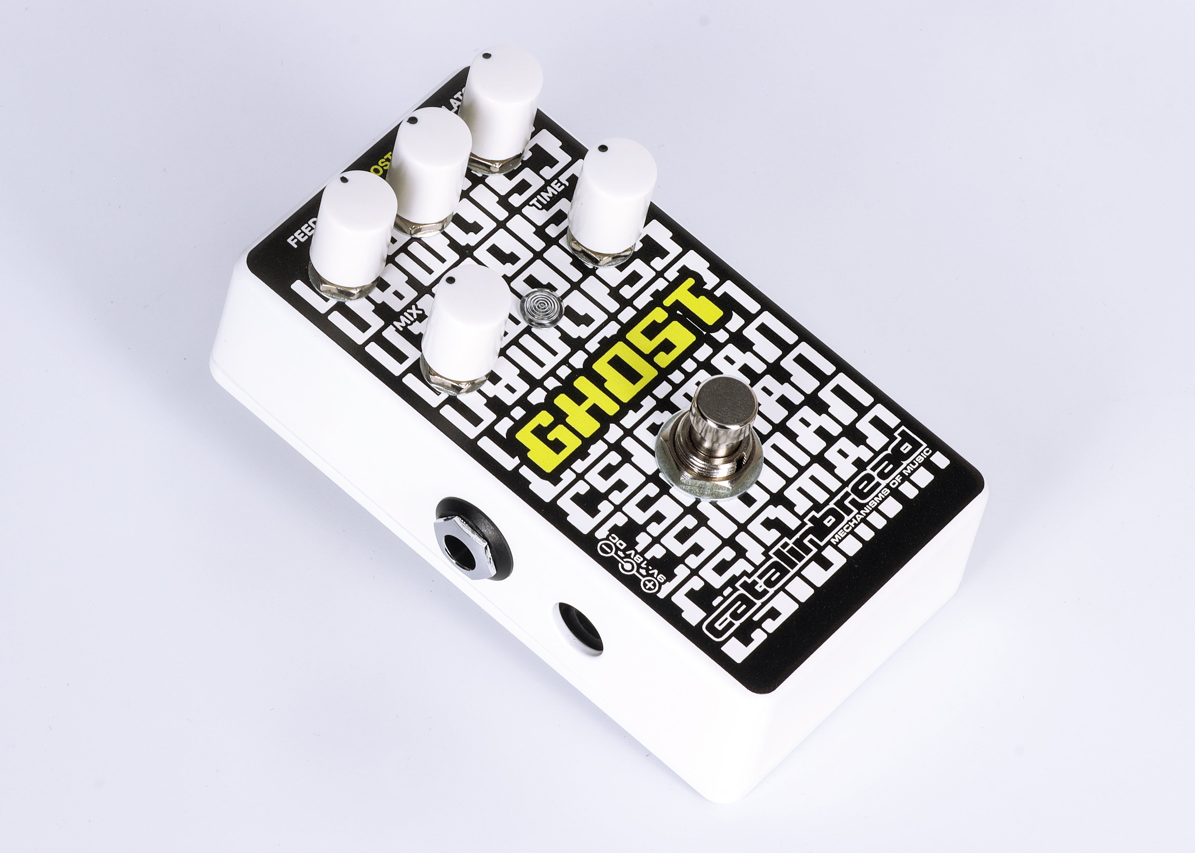 Catalinbread CSIDMAN Ghost glitch delay pedal — close detail of knobs and yellow Ghost label
