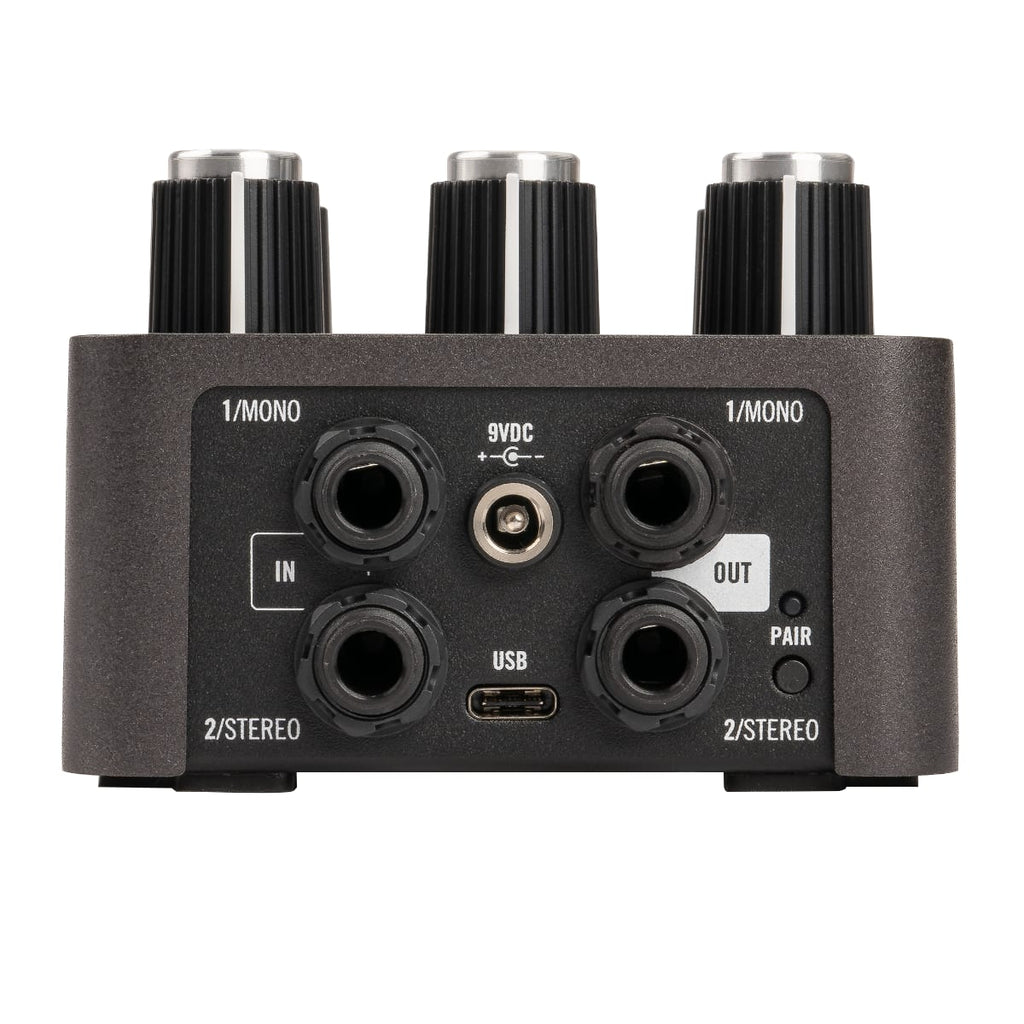 Universal Audio Dream '65 amp pedal — rear jacks detail