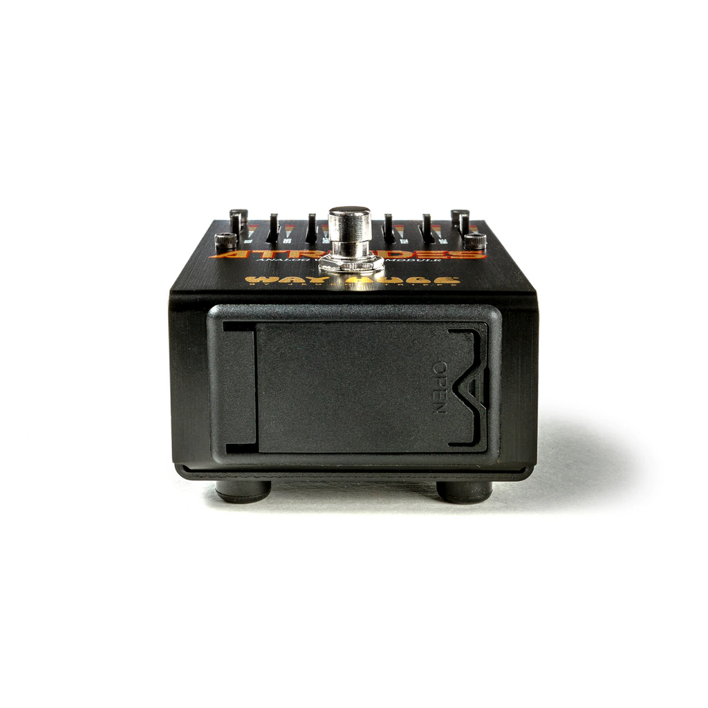 Way Huge WHE900 Atreides Weirding Module synth pedal side view