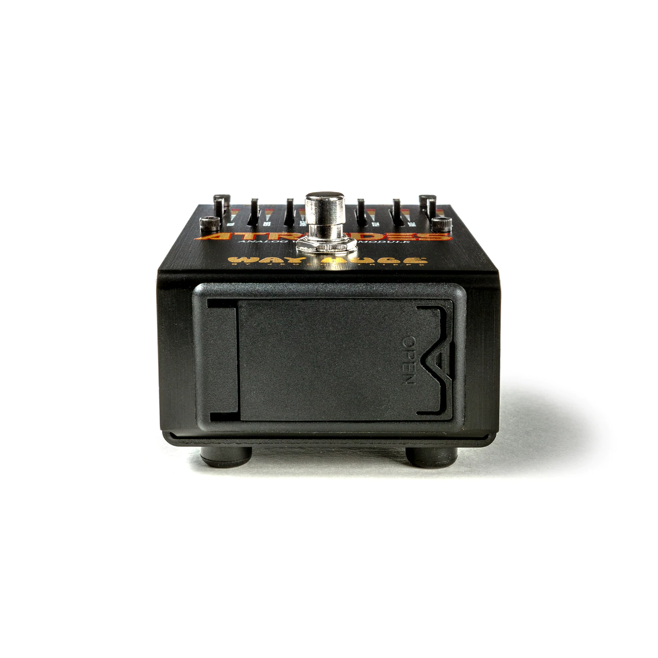 Way Huge WHE900 Atreides Weirding Module synth pedal side view