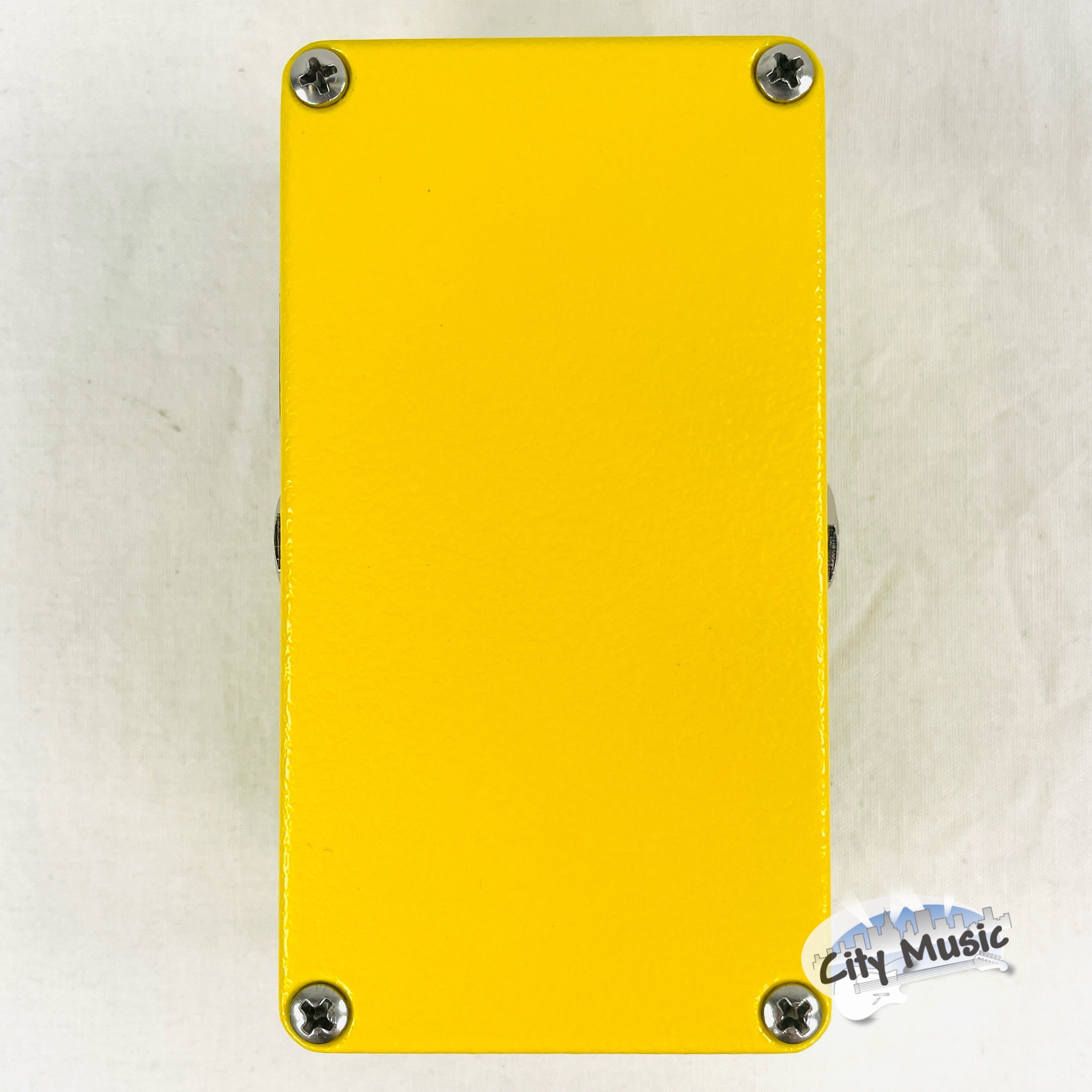 Xotic AC Booster V2 overdrive pedal — yellow, detail view