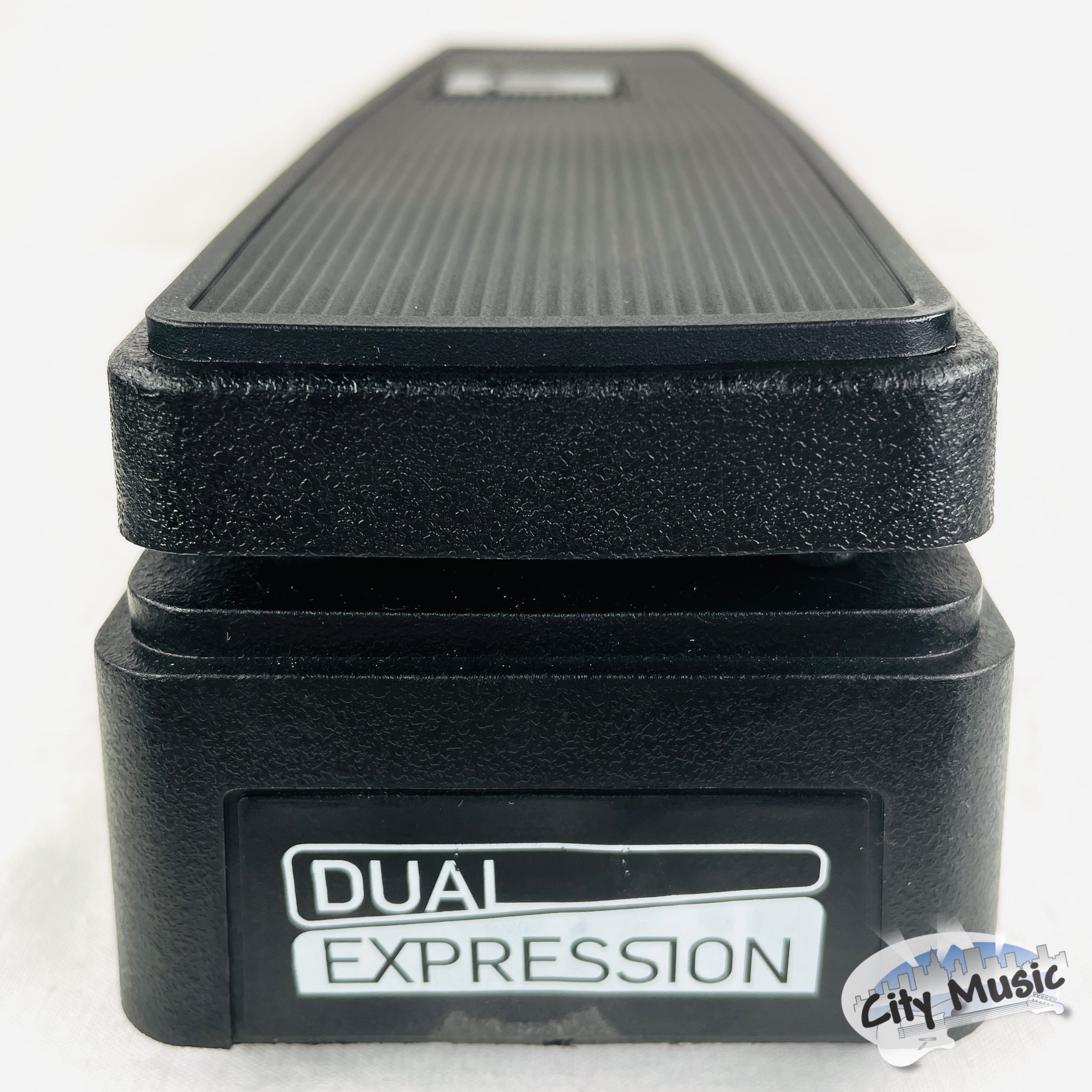 Electro-Harmonix Dual Expression Pedal — polarity switches