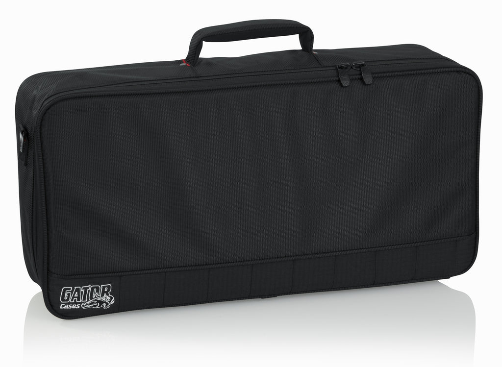 Gator GPB-BAK-1 pedalboard — detail of aluminum frame and rubber feet
