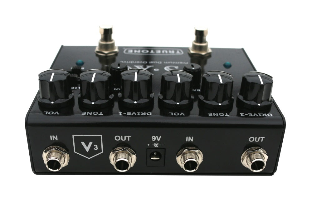 Truetone V3 VS-XO pedal — jacks and switches detail