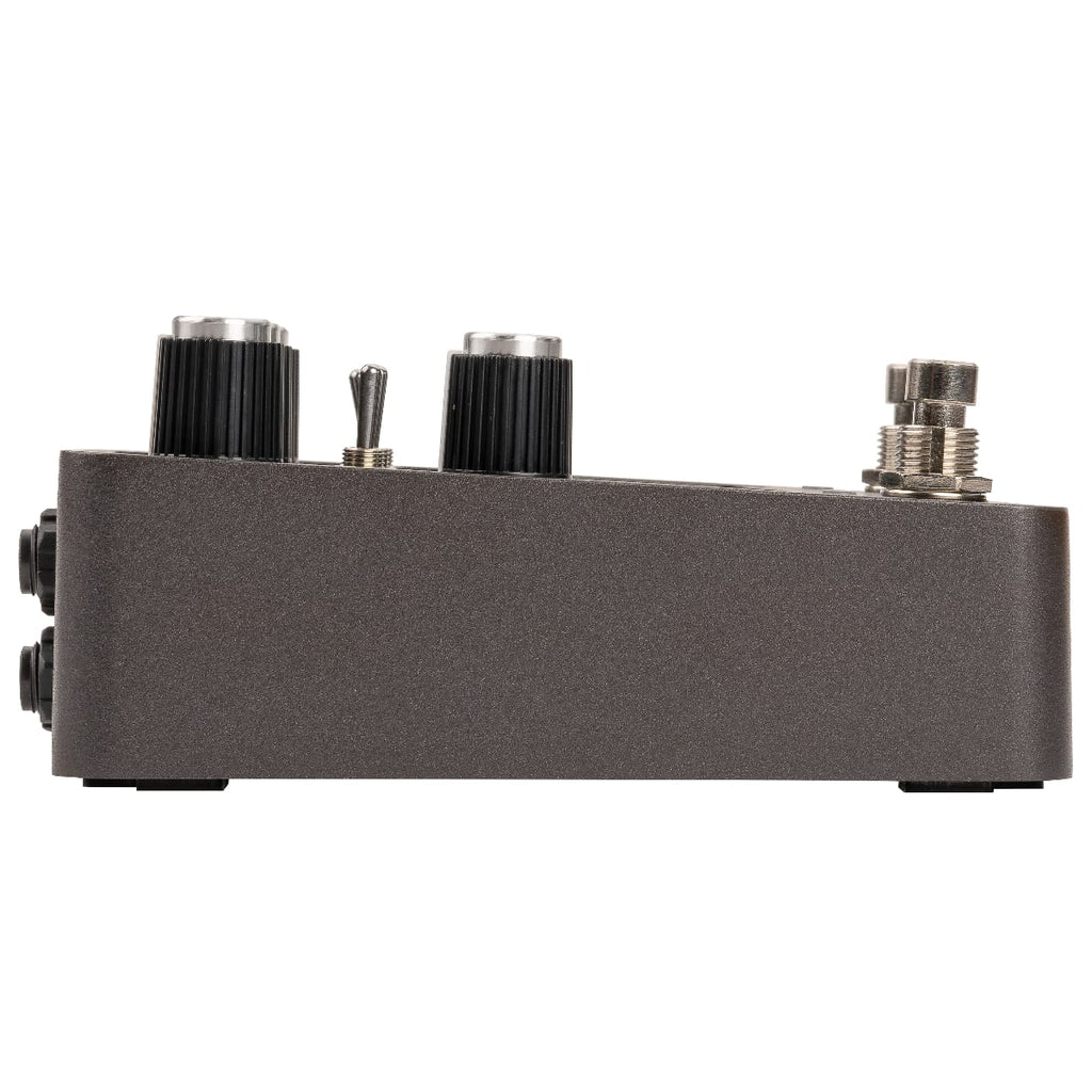 Universal Audio Dream '65 amp pedal — control knobs close-up