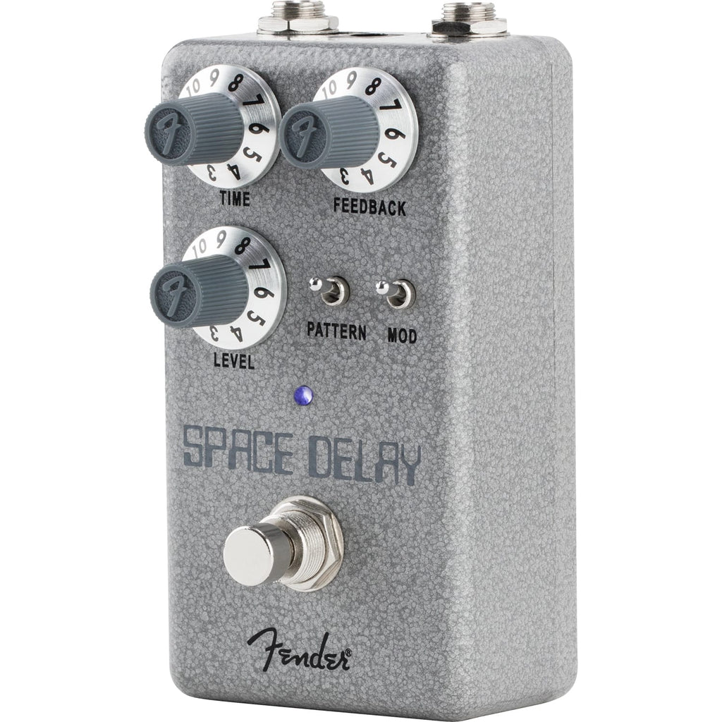 Fender Hammertone Space Delay pedal — detail view of controls