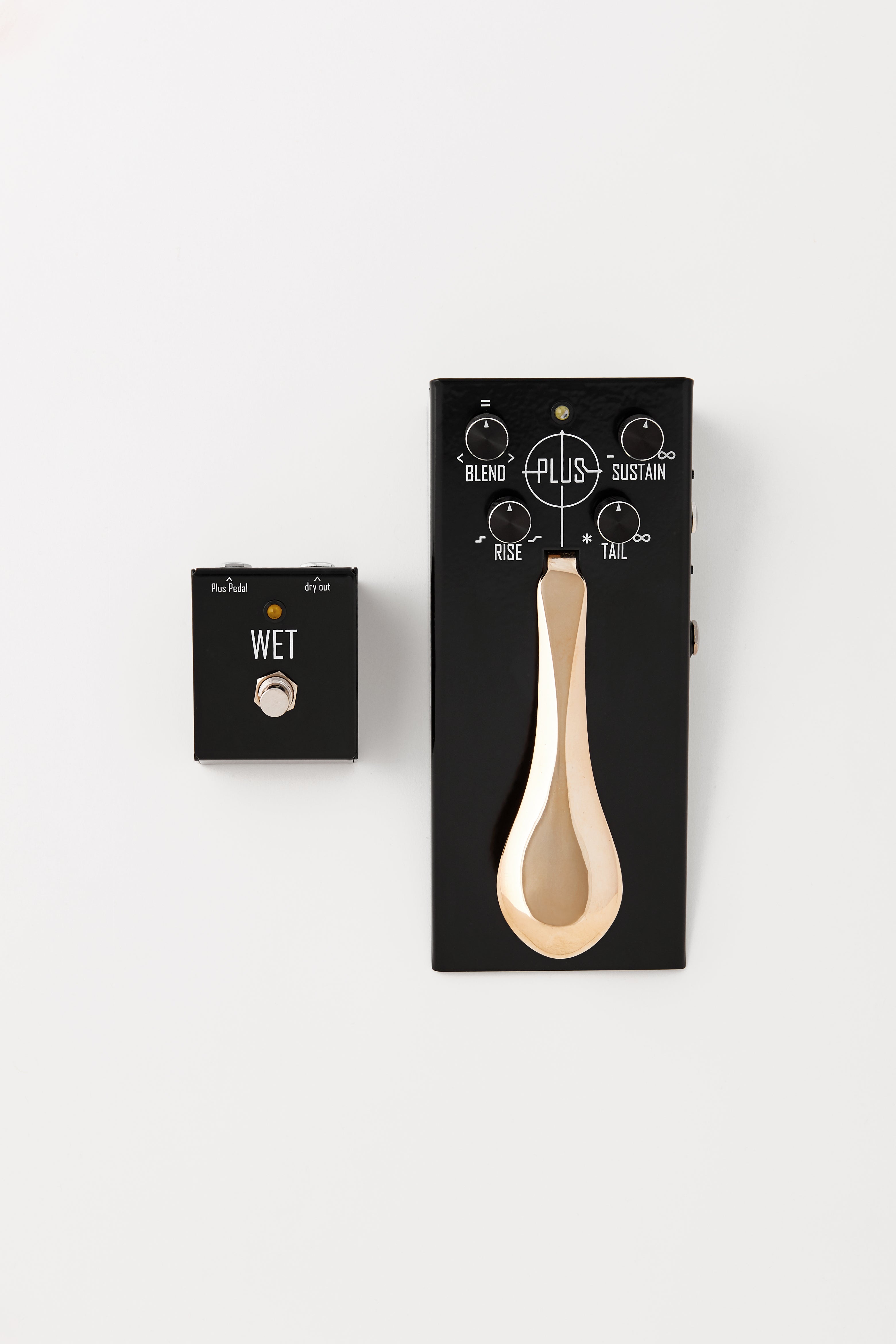 Gamechanger Audio Plus sustain pedal — rear panel and connections