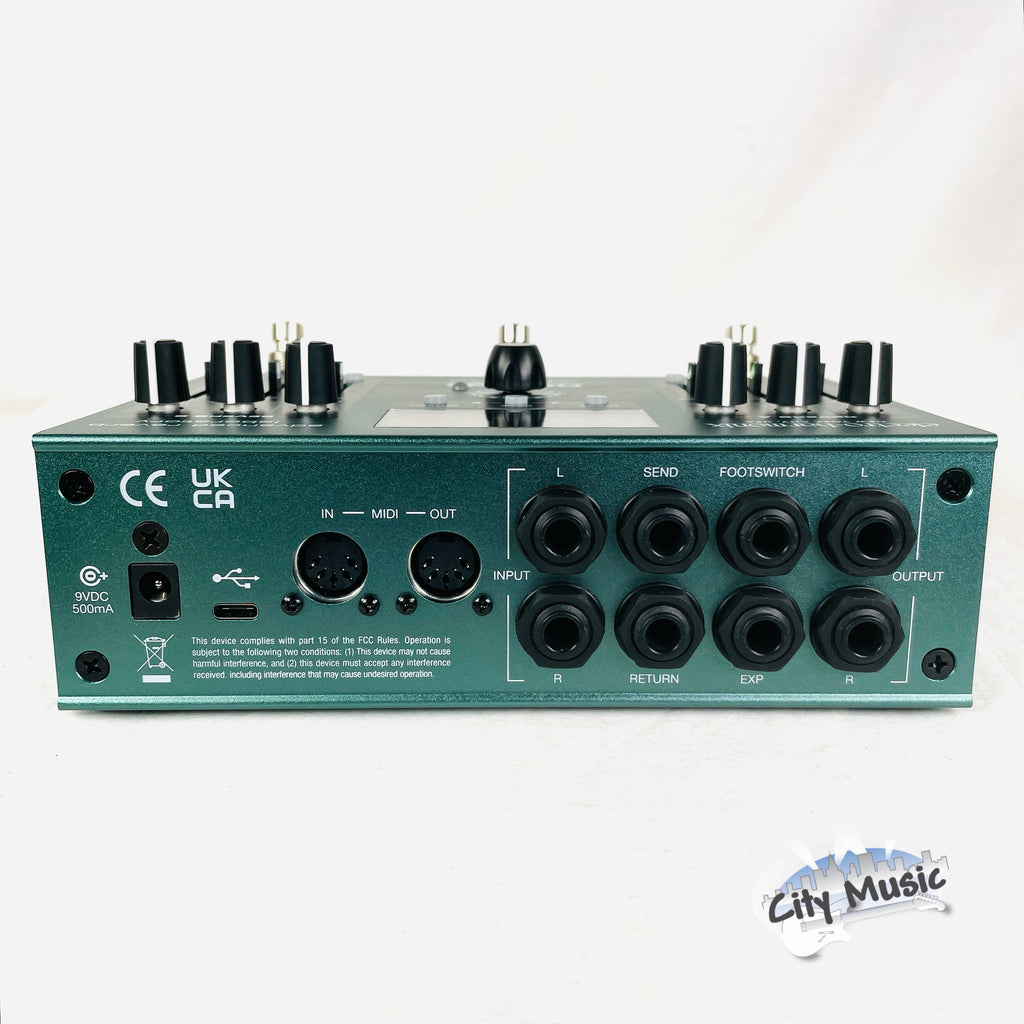 Electro-Harmonix Oceans Abyss reverb pedal — faders close-up