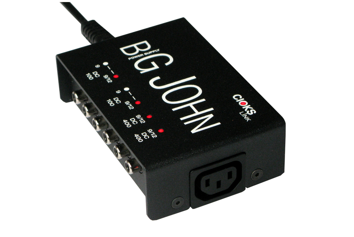 CIOKS Big John Link pedalboard power supply top view