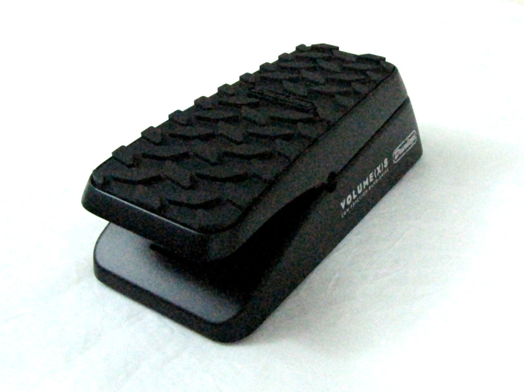 Dunlop DVP5 Volume X8 Guitar Effects Pedal — angled rear view