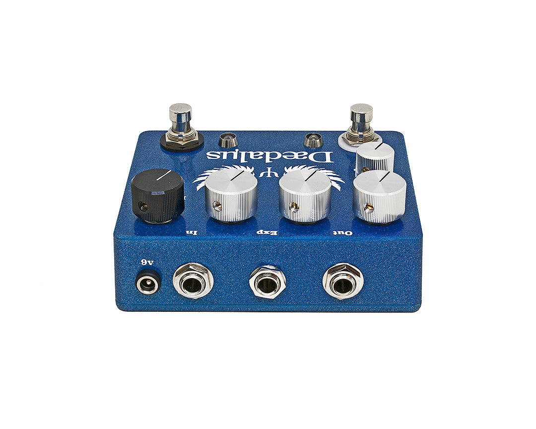 CopperSound Daedalus blue reverb pedal top panel view